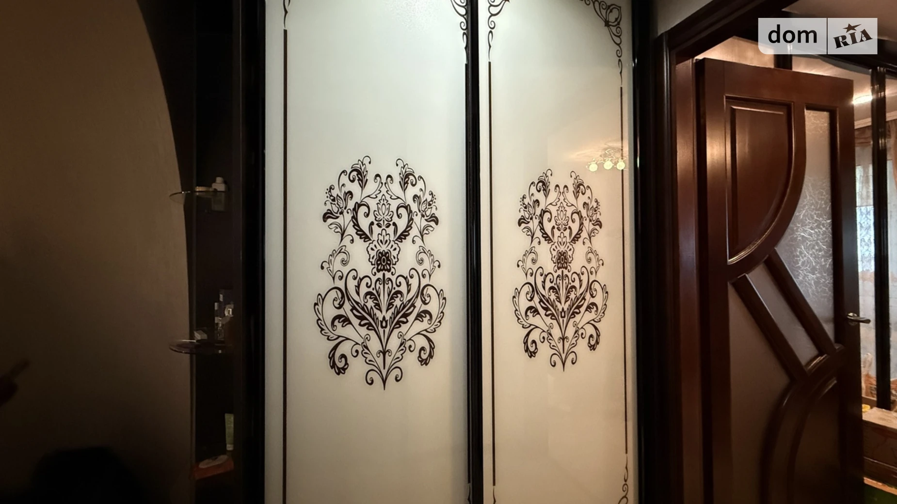 2-комнатная квартира 77 кв. м в Тернополе, ул. Академика Сергея Королева - фото 3