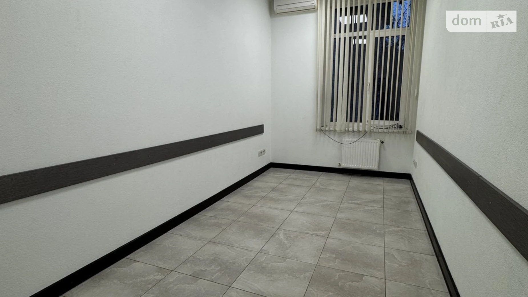 вул. Героїв Майдану, 31 Центр Чернівці, цена: 120 $ - фото 2