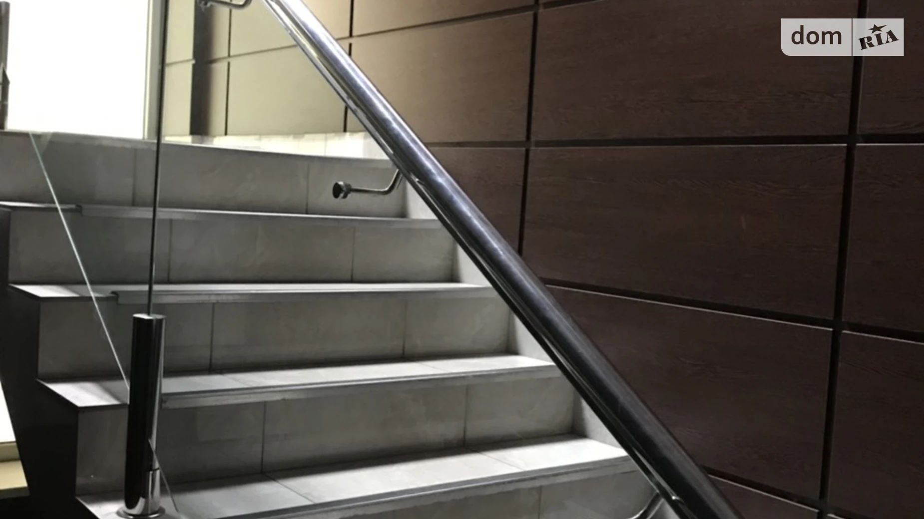 вул. Героїв Майдану, 31 Центр Чернівці, цена: 120 $ - фото 5