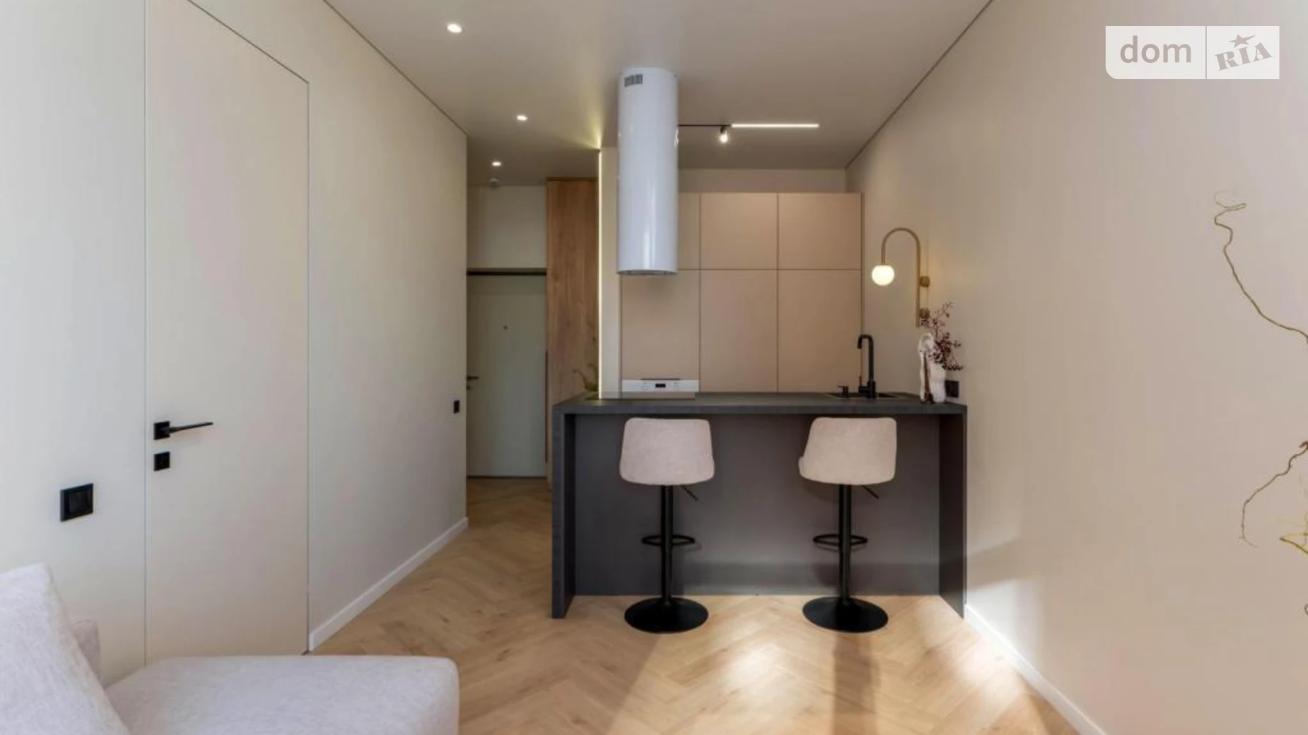 Продается 1-комнатная квартира 40 кв. м в Киеве, ул. Вавиловых, 11 - фото 2