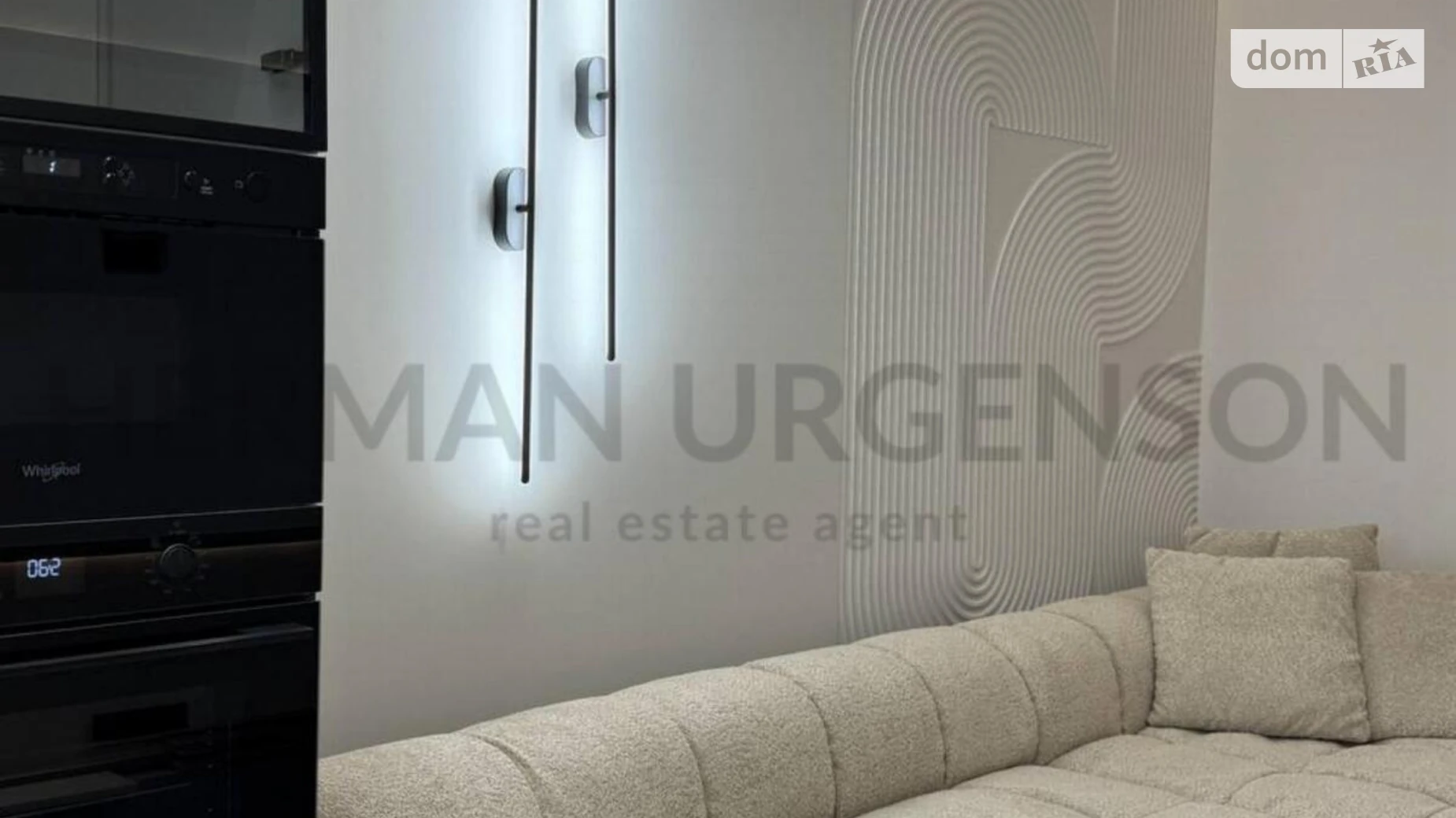 Продається 1-кімнатна квартира 48 кв. м у Ужгороді, вул. Легоцького, 80 - фото 3