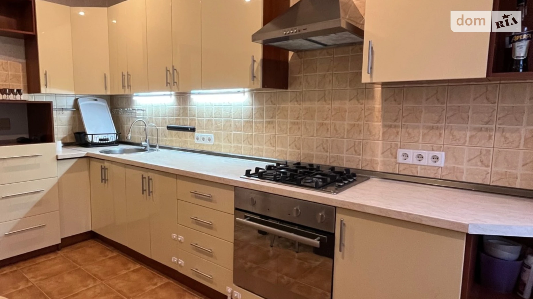 Продается 3-комнатная квартира 77.2 кв. м в Чернигове, ул. Шевчука - фото 3