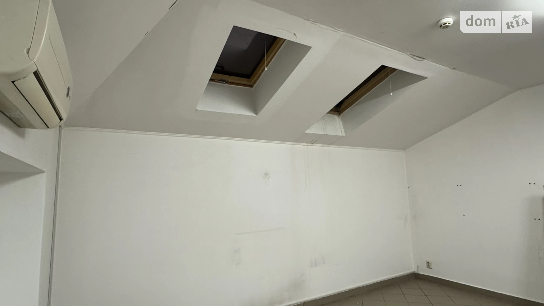 Сдается в аренду офис 35 кв. м в бизнес-центре, цена: 8500 грн - фото 3