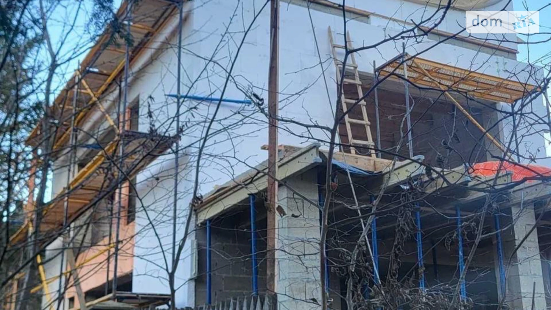 Продается дом на 2 этажа 100 кв. м с камином, цена: 210000 $ - фото 3