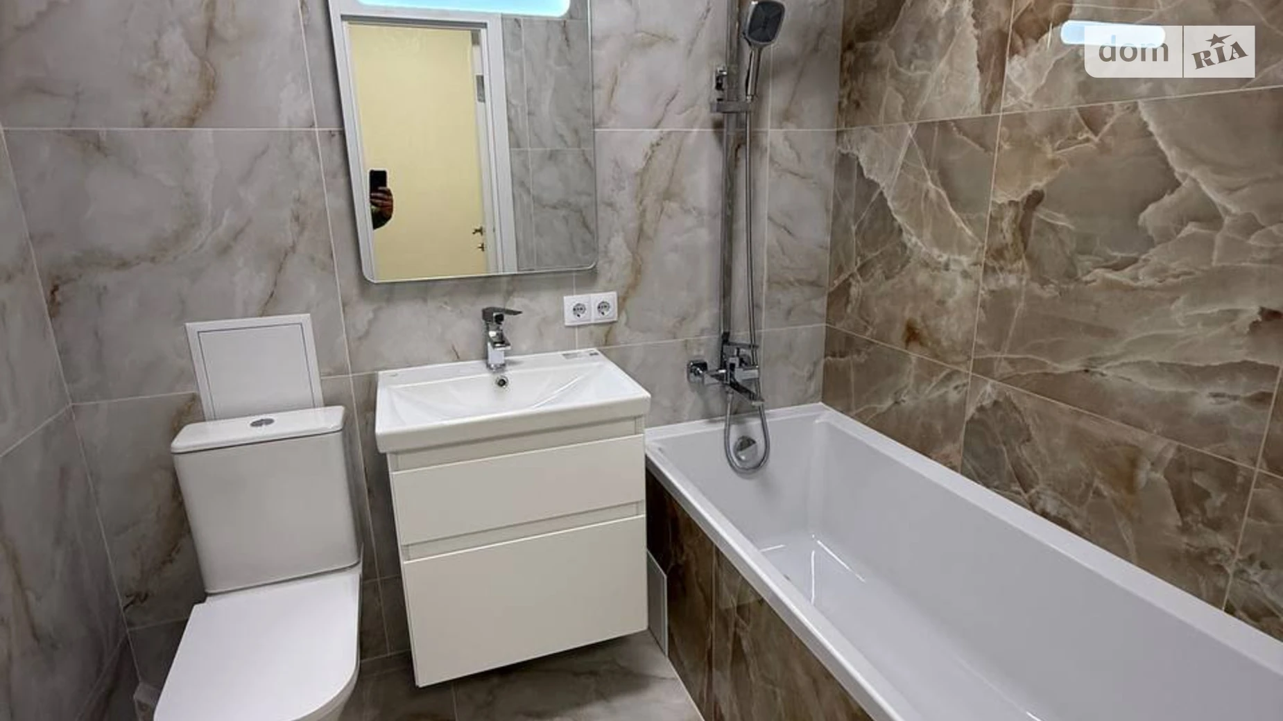 Продается 1-комнатная квартира 48 кв. м в Хмельницком, ул. Степана Бандеры, 30А - фото 3