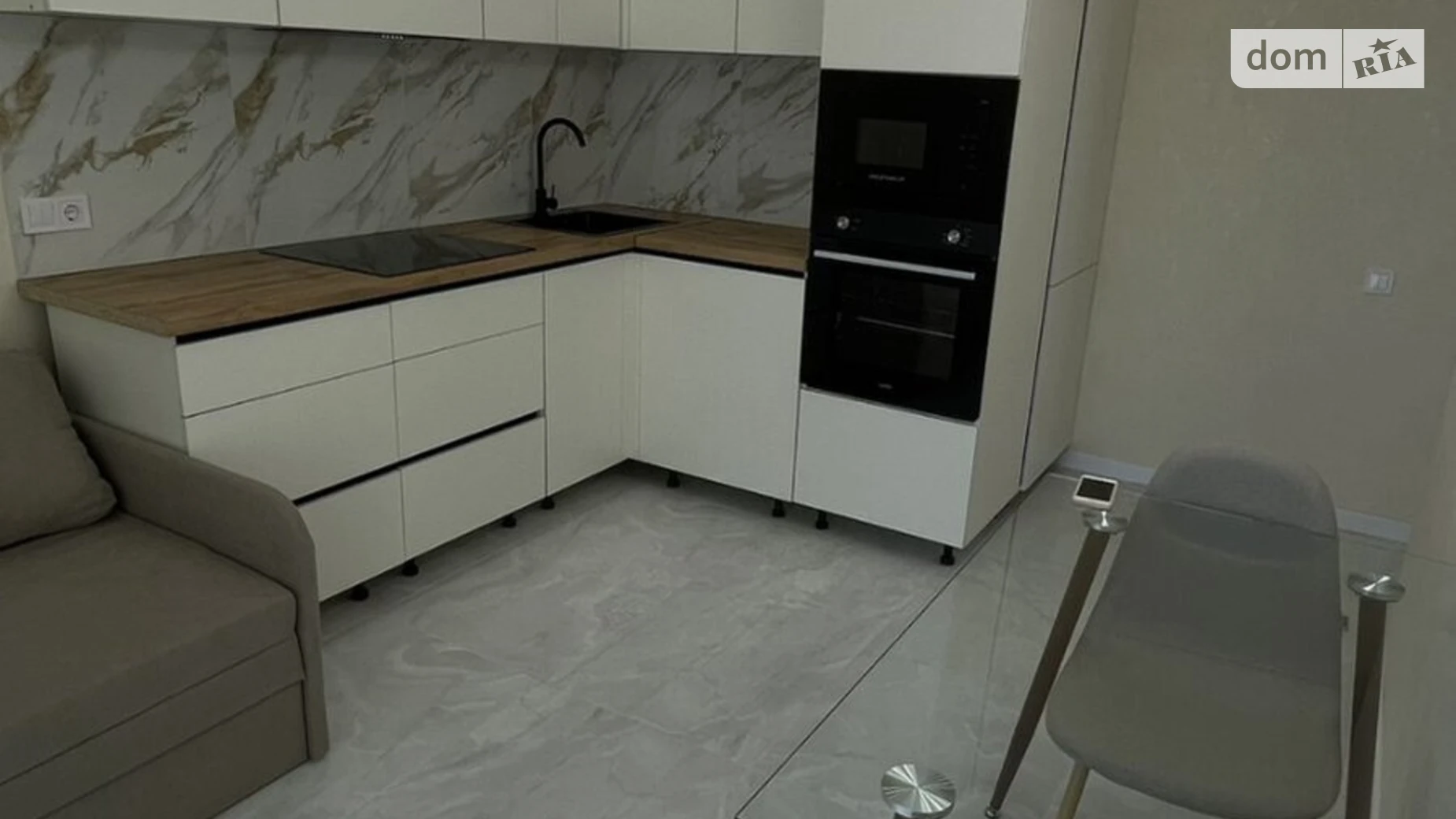 Продается 1-комнатная квартира 43 кв. м в Одессе, ул. Краснова, 3 - фото 4