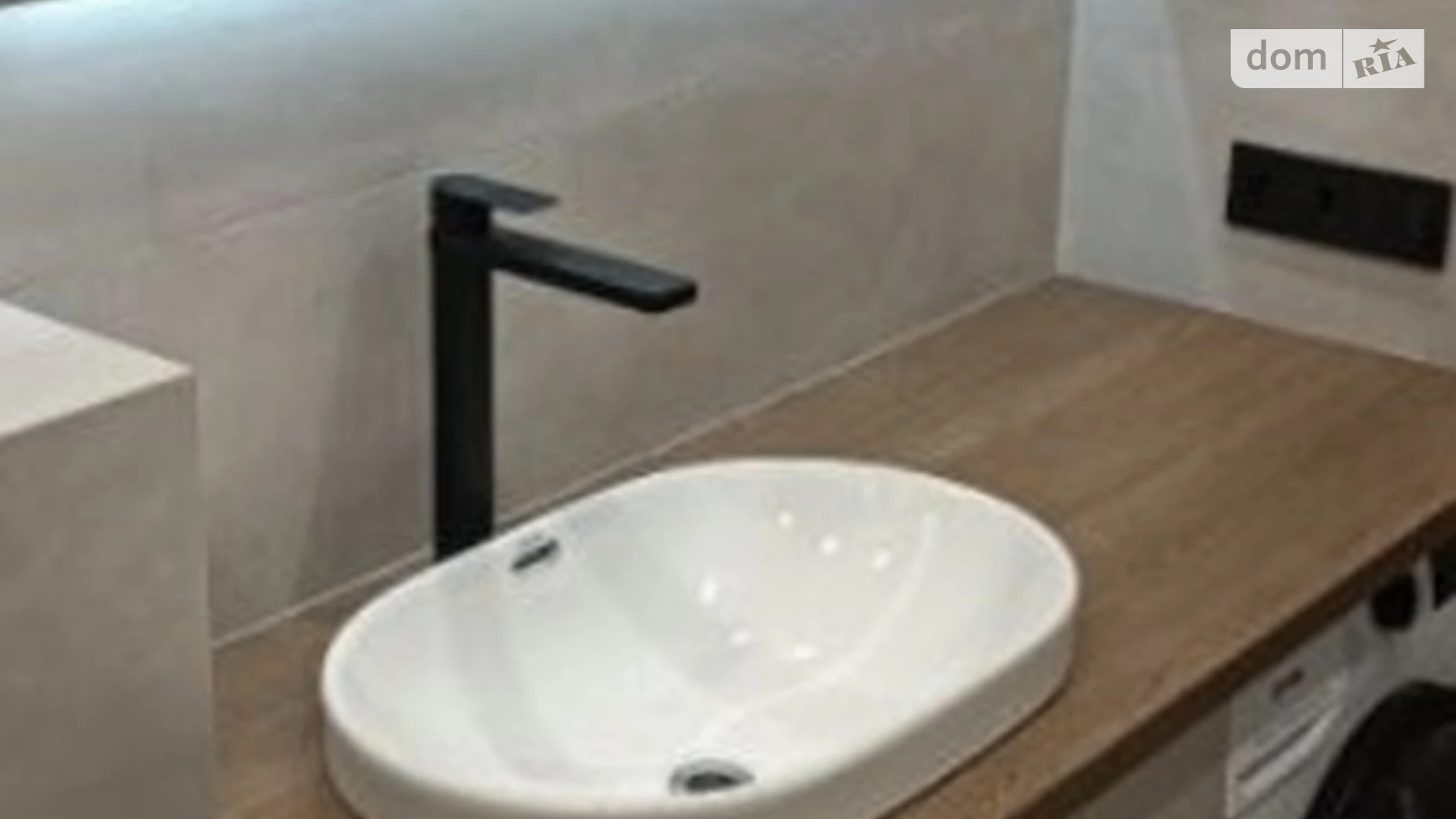 Продается 1-комнатная квартира 40 кв. м в Одессе, ул. Краснова, 3 - фото 4