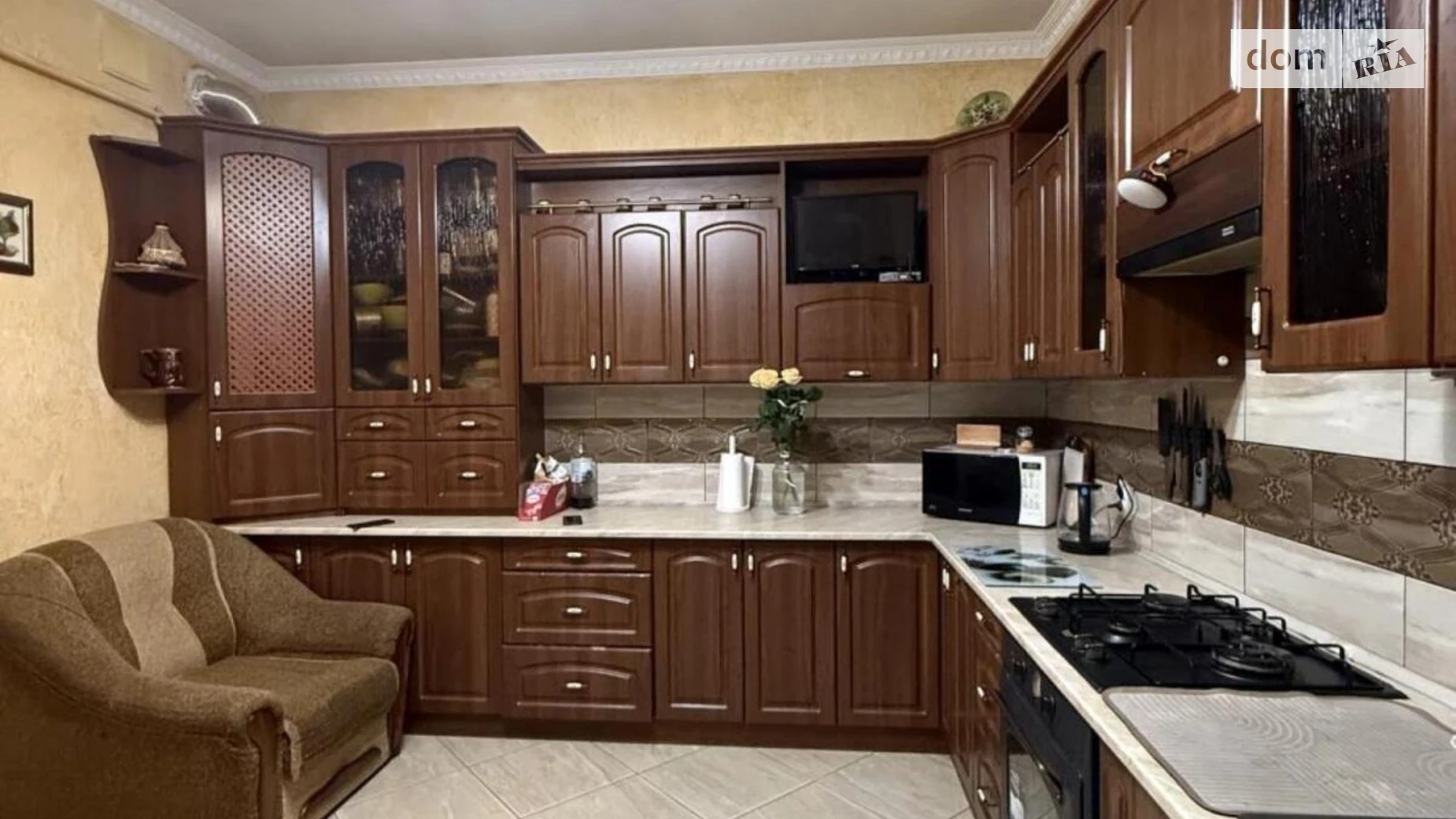 Здається в оренду одноповерховий будинок 90 кв. м з гаражем, цена: 650 $ - фото 3