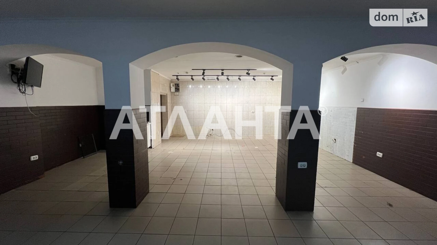 Здається в оренду приміщення вільного призначення 60 кв. м в 1-поверховій будівлі, цена: 35000 грн - фото 3
