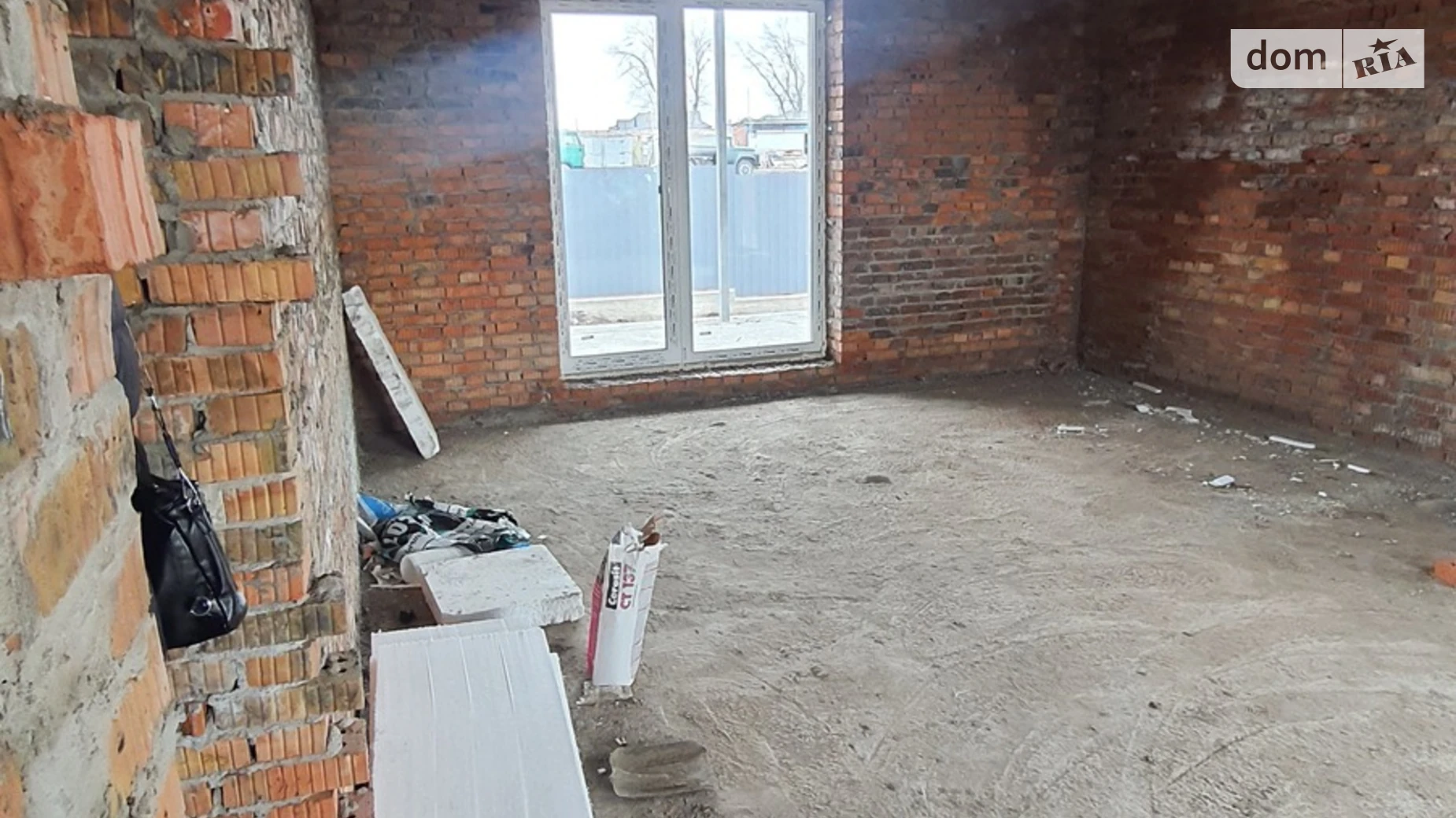 Продается одноэтажный дом 140 кв. м с гаражом, цена: 110000 $ - фото 4