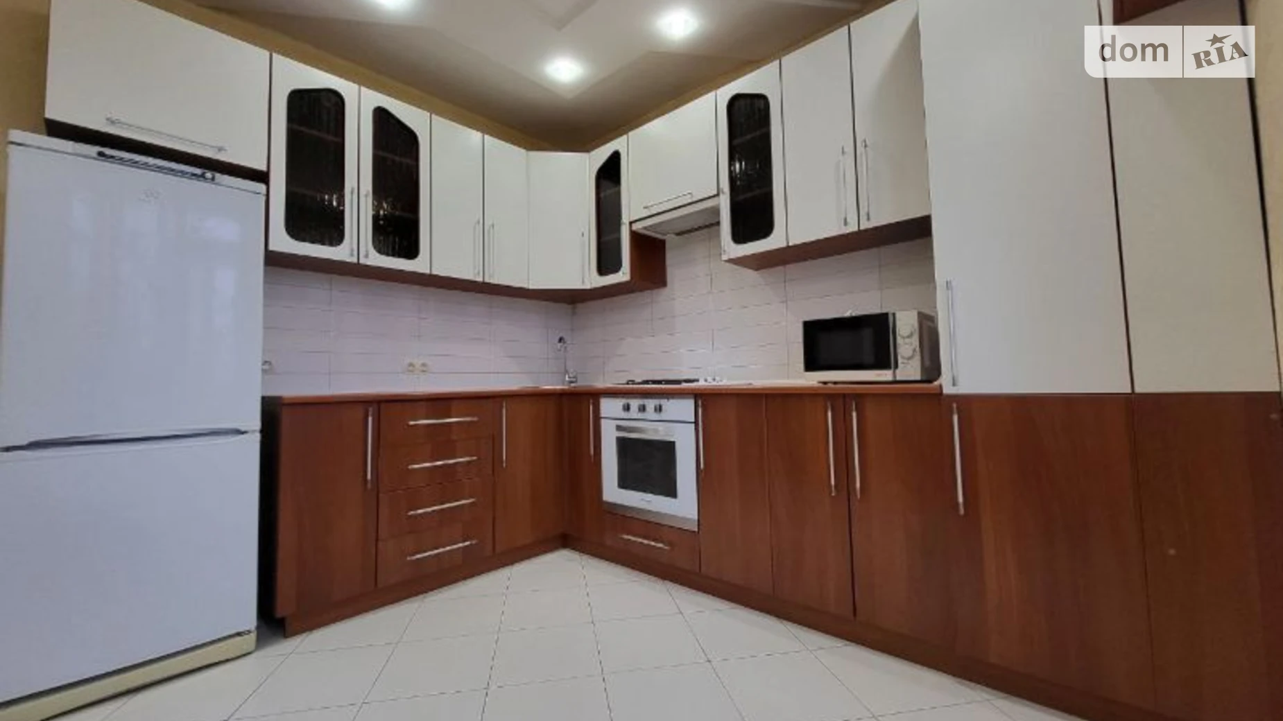 Здається в оренду 1-кімнатна квартира 46 кв. м у Полтаві, вул. Небесної Сотні - фото 2