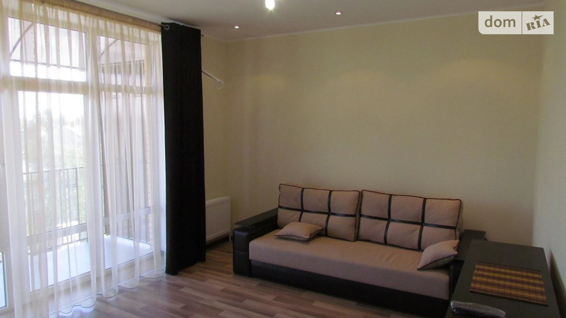 Сдается в аренду 2-комнатная квартира 77 кв. м в Одессе, ул. Преображенская, 35А - фото 2