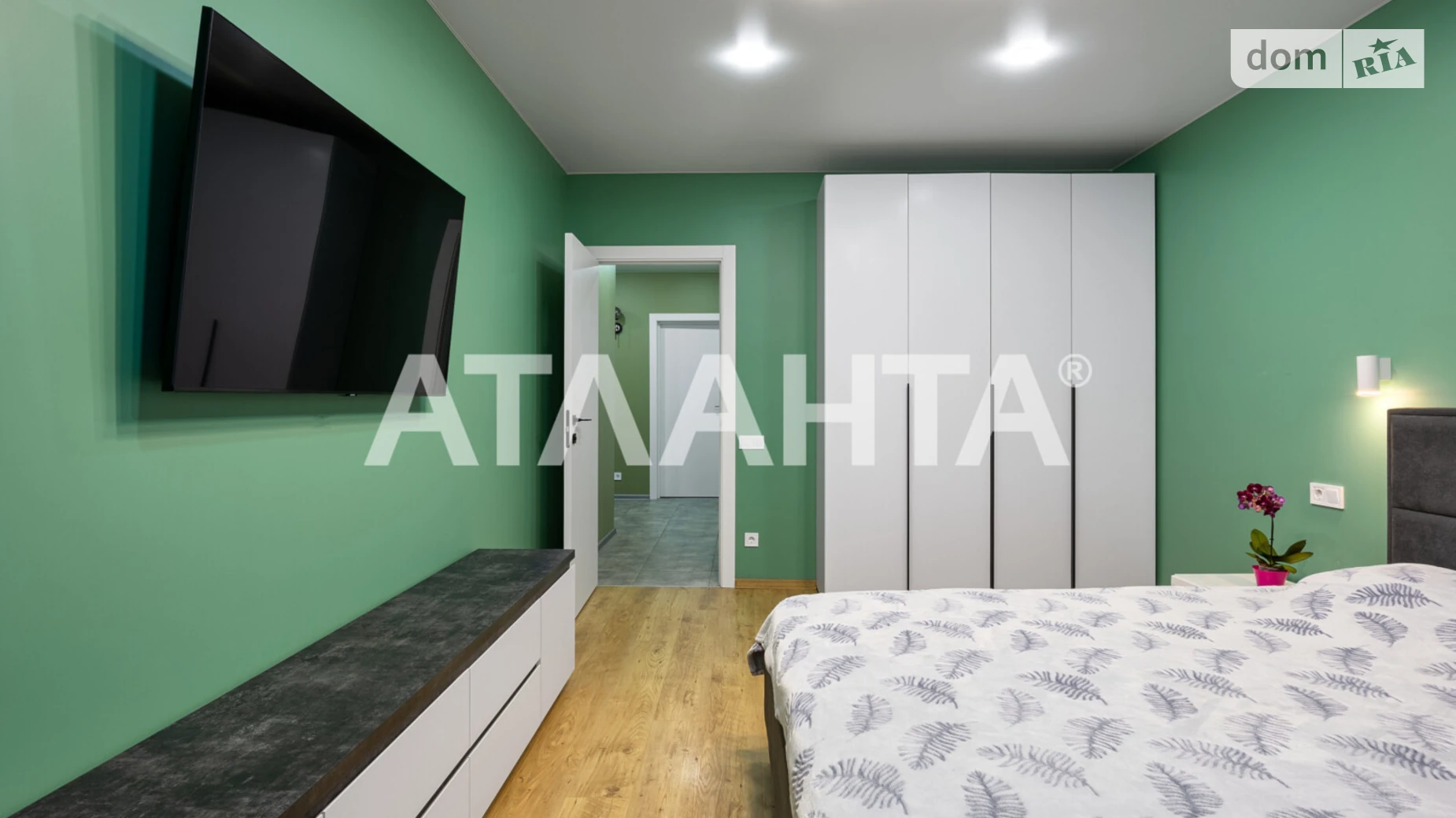 Продается 2-комнатная квартира 68.6 кв. м в Лисиничах, ул. Золотая - фото 3