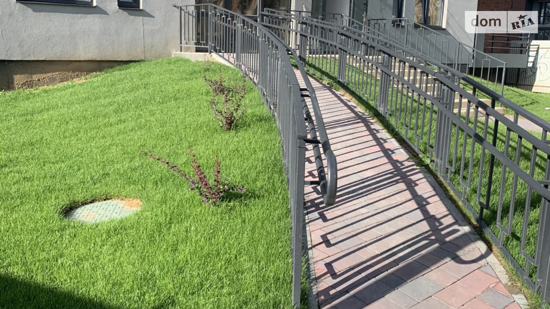 Продается 1-комнатная квартира 40.72 кв. м в Ужгороде, ул. Тлехаса - фото 3