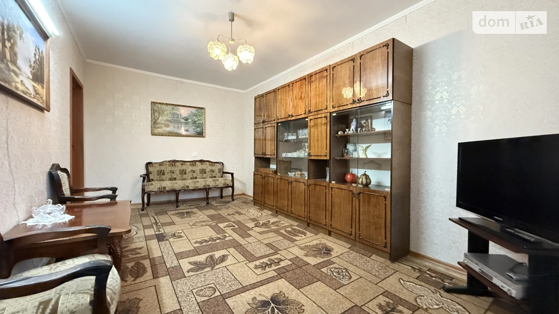 Продается 3-комнатная квартира 71.2 кв. м в, цена: 62000 $ - фото 2