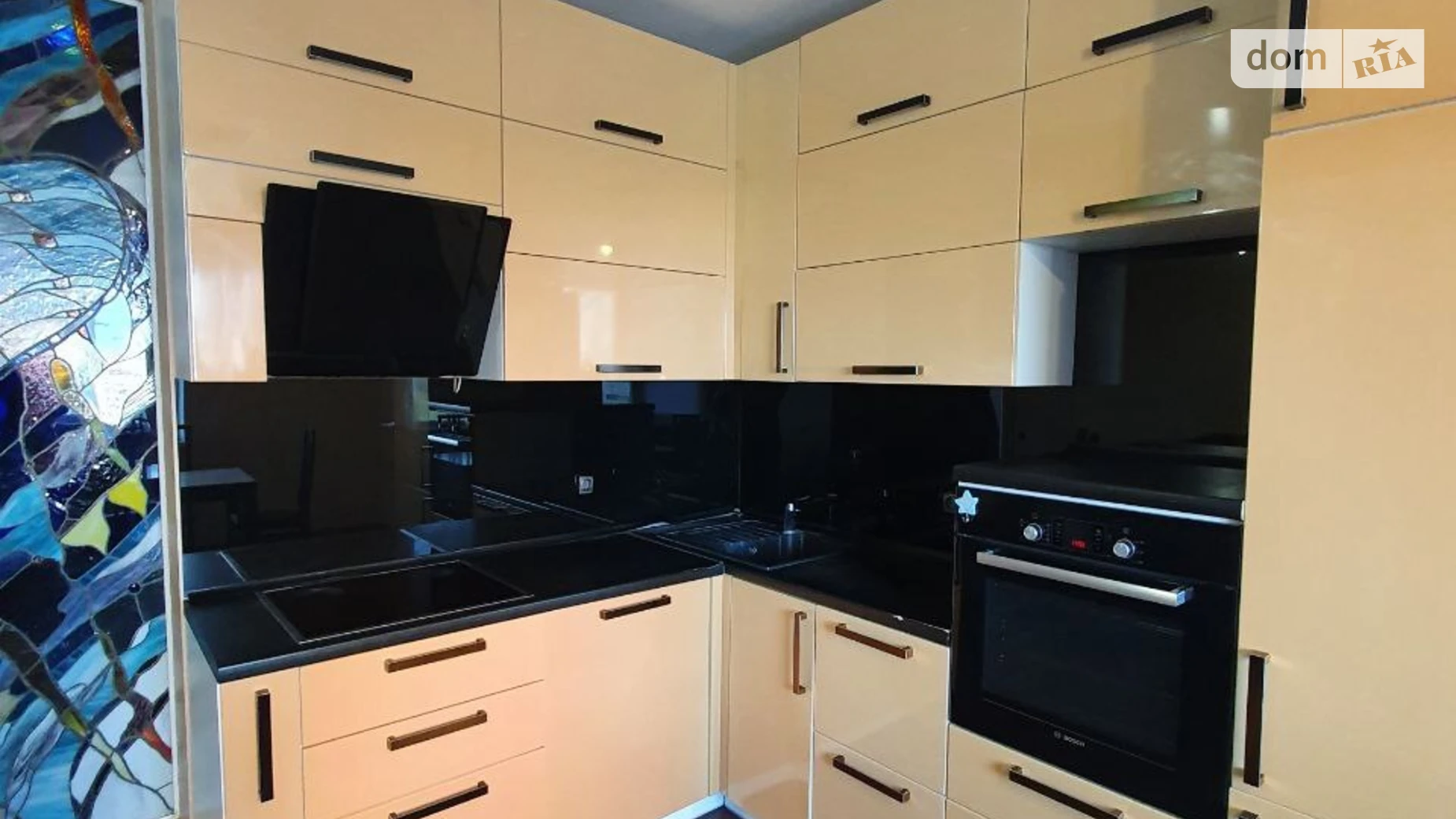 Сдается в аренду 2-комнатная квартира 80 кв. м в Одессе, ул. Среднефонтанская, 19Б - фото 3