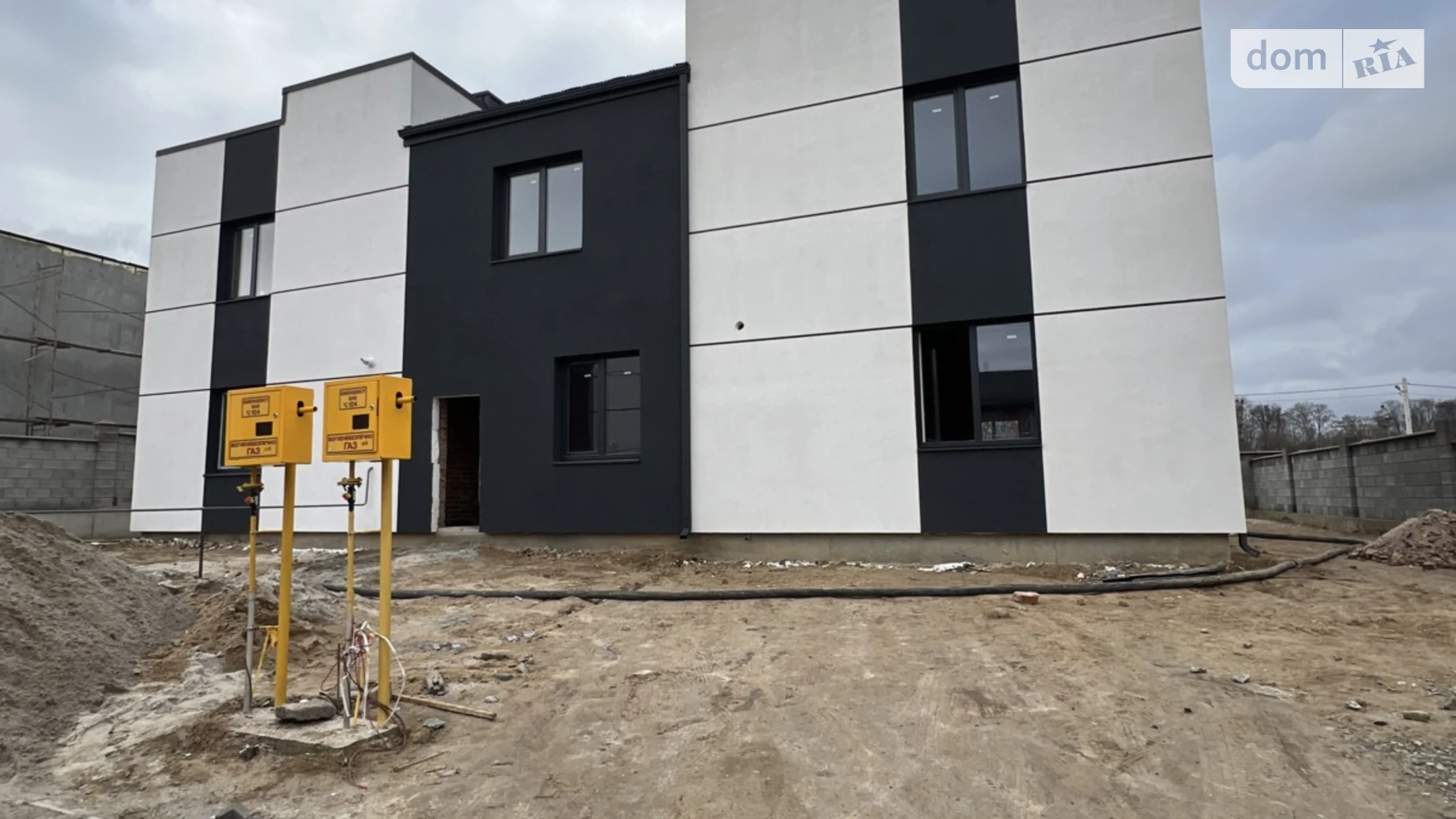 ул. Кулика и Гудачека(Макарова) Авторынок Ровно, цена: 57000 $ - фото 2