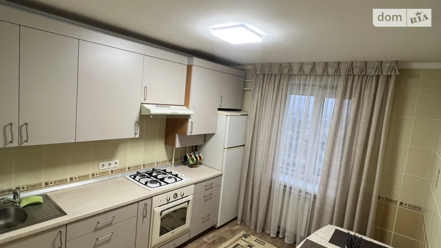 Продається 2-кімнатна квартира 54 кв. м у Рівному, вул. Гайдамацька - фото 3