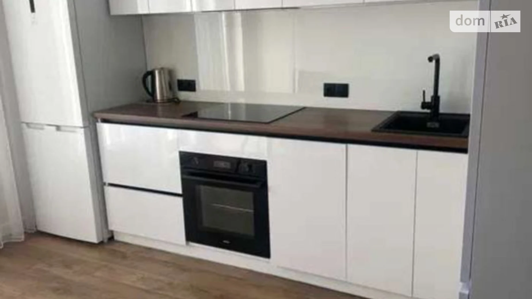 Сдается в аренду 1-комнатная квартира 41 кв. м в Одессе, ул. Краснова, 1Б - фото 4