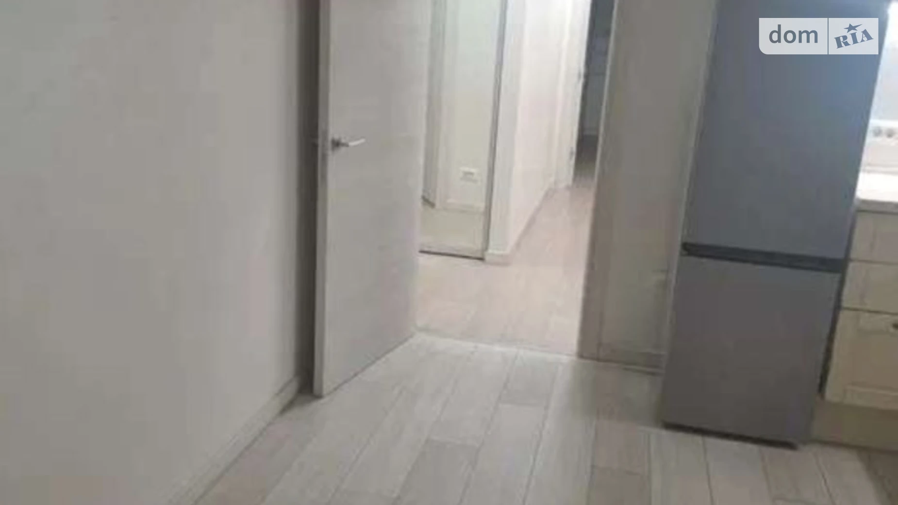 Сдается в аренду 3-комнатная квартира 86 кв. м в Одессе, ул. Жаботинского, 56А - фото 2