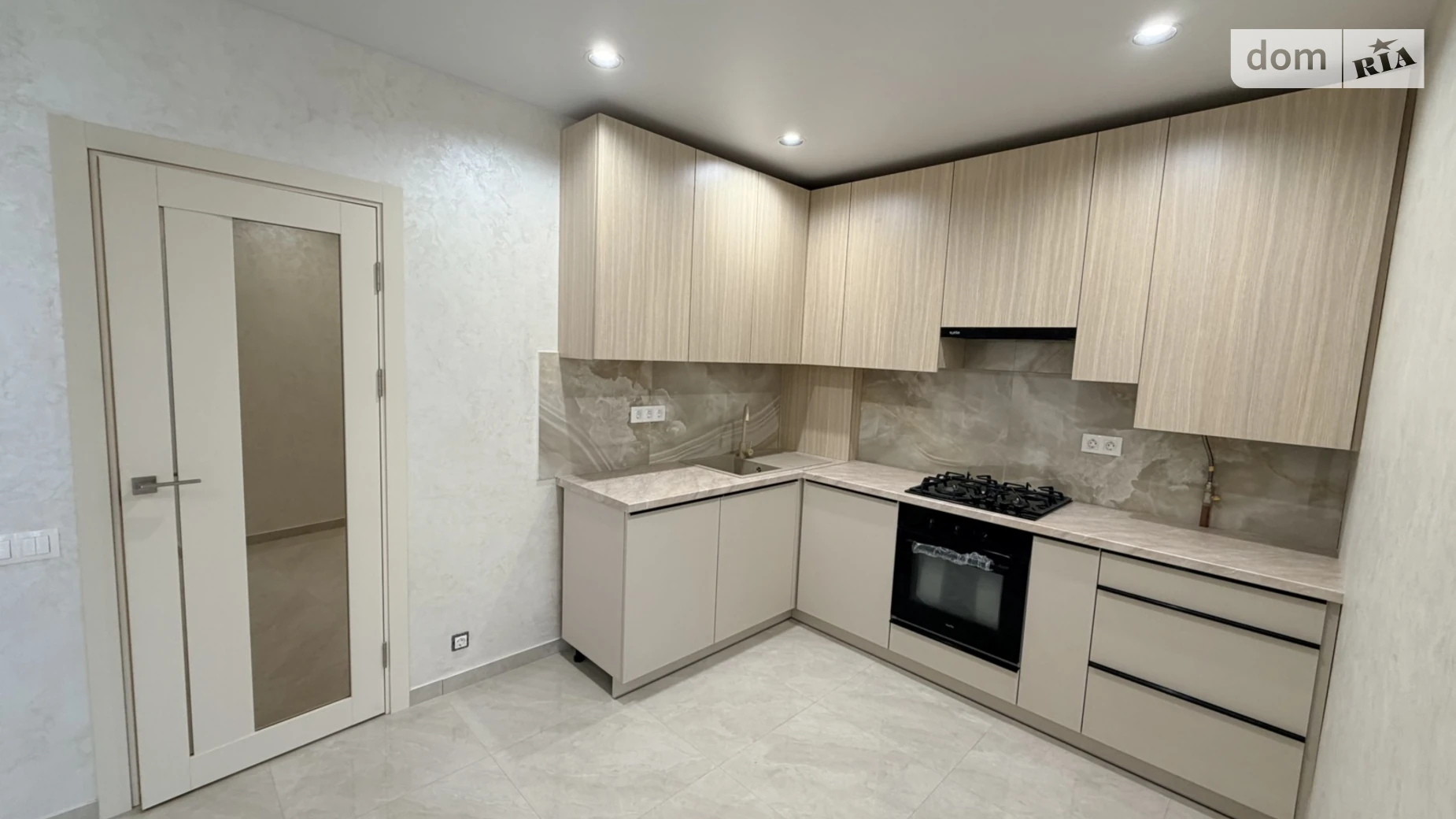 Продається 1-кімнатна квартира 55.5 кв. м у Бучі, вул. Миколи Мозгового, 2 - фото 2