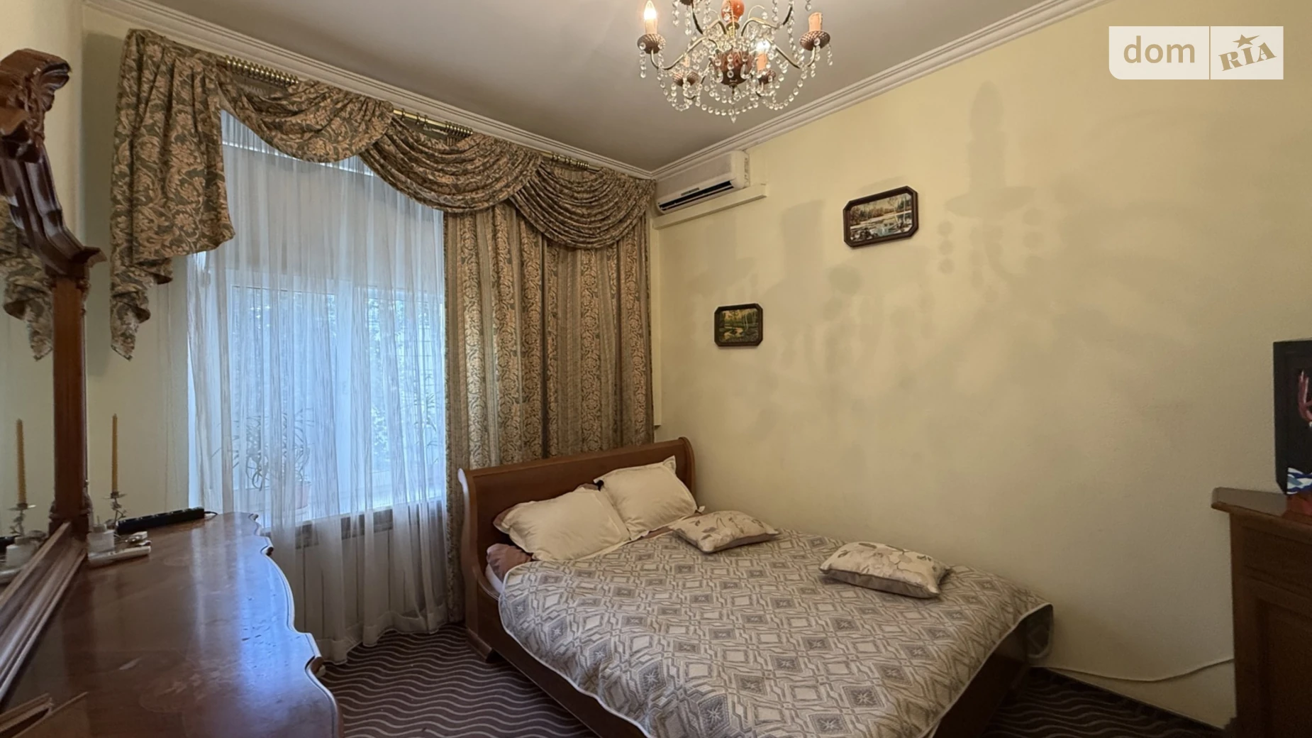 Продается 4-комнатная квартира 88 кв. м в Киеве, ул. Крещатик, 21 - фото 4