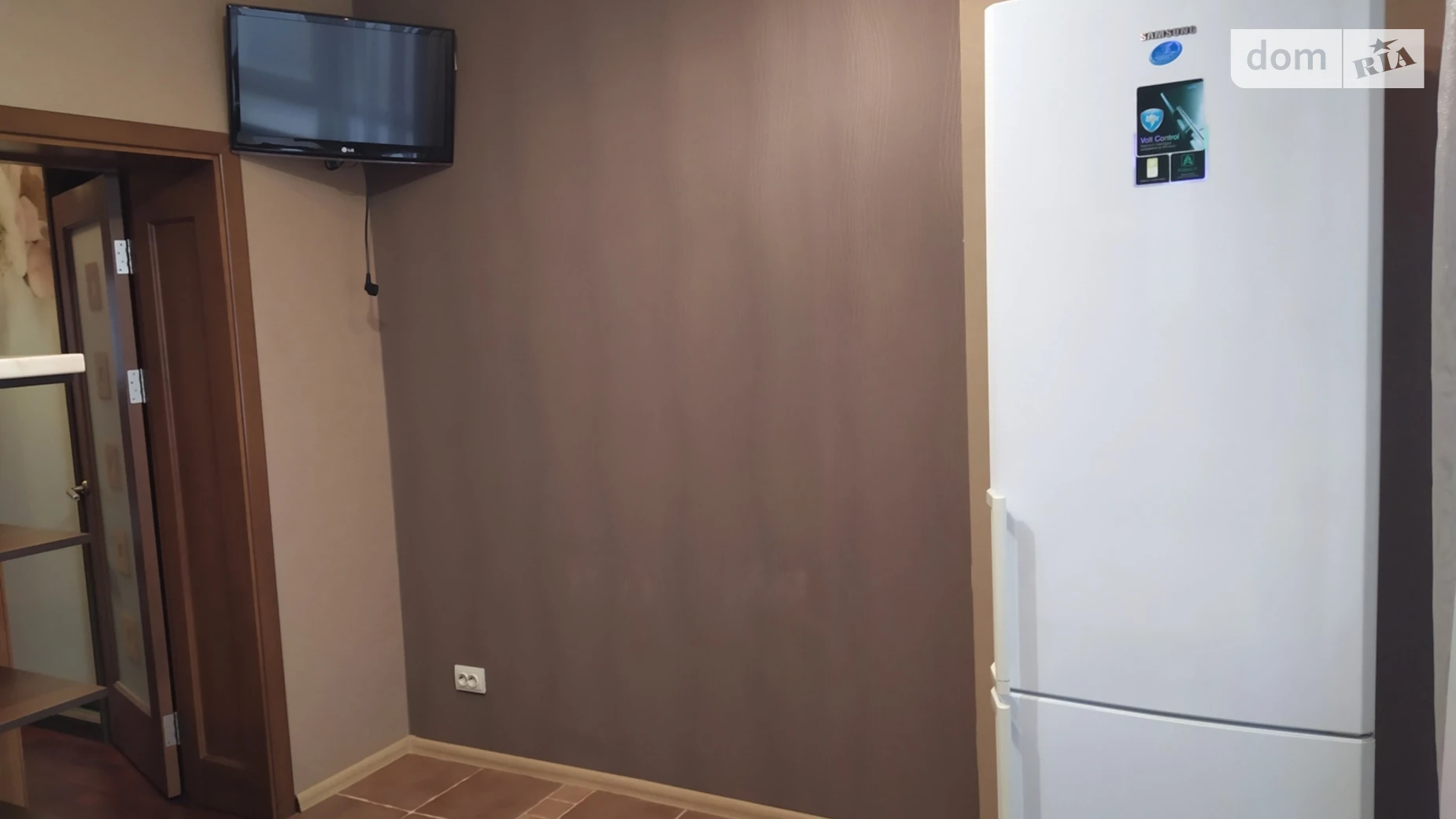 Сдается в аренду 2-комнатная квартира 73 кв. м в Хмельницком, ул. Строителей (Грузевица-2) - фото 3