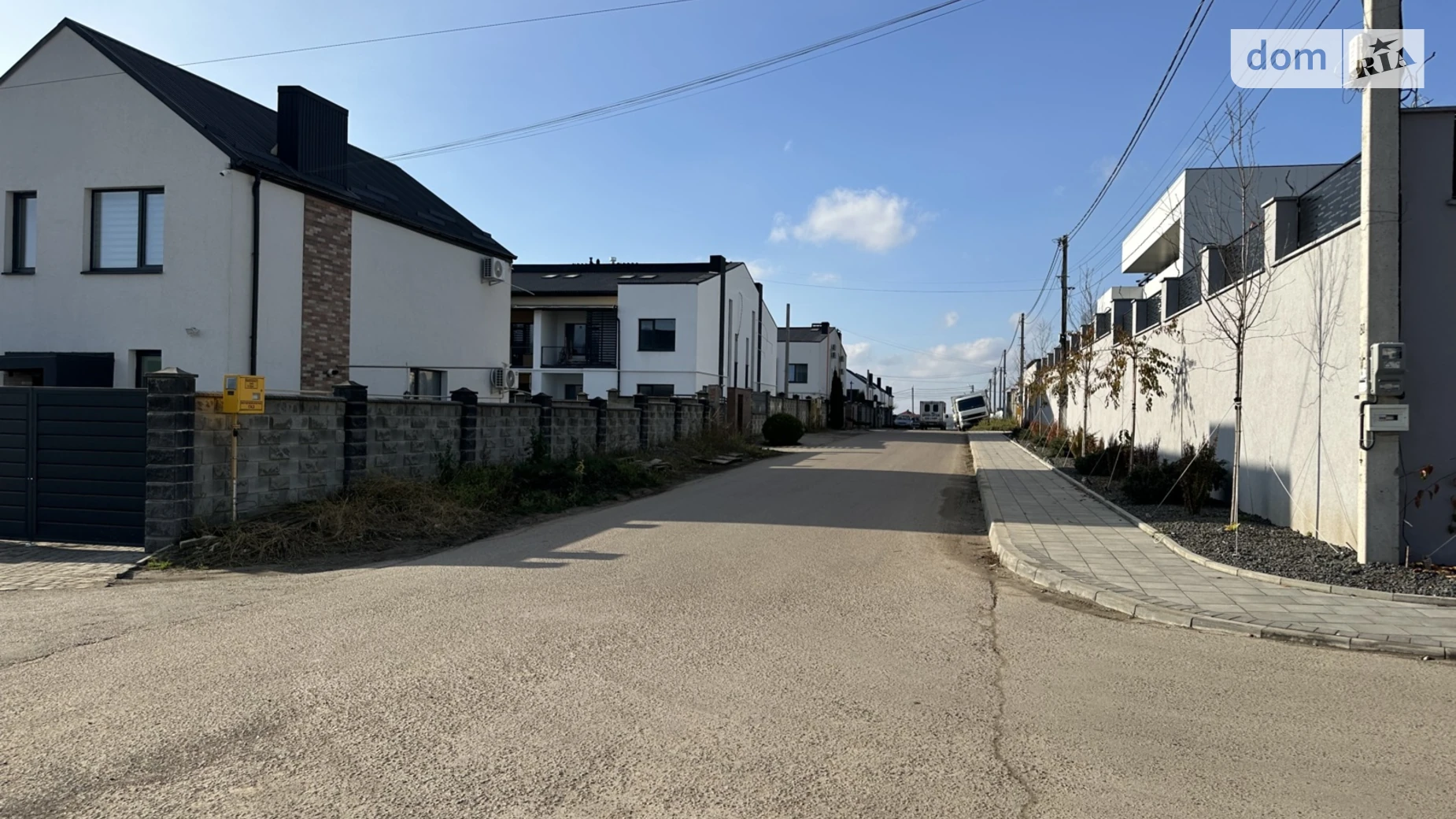 Продается 2-комнатная квартира 93.6 кв. м в Ровно, ул. Юрия Шахид-Горского - фото 3