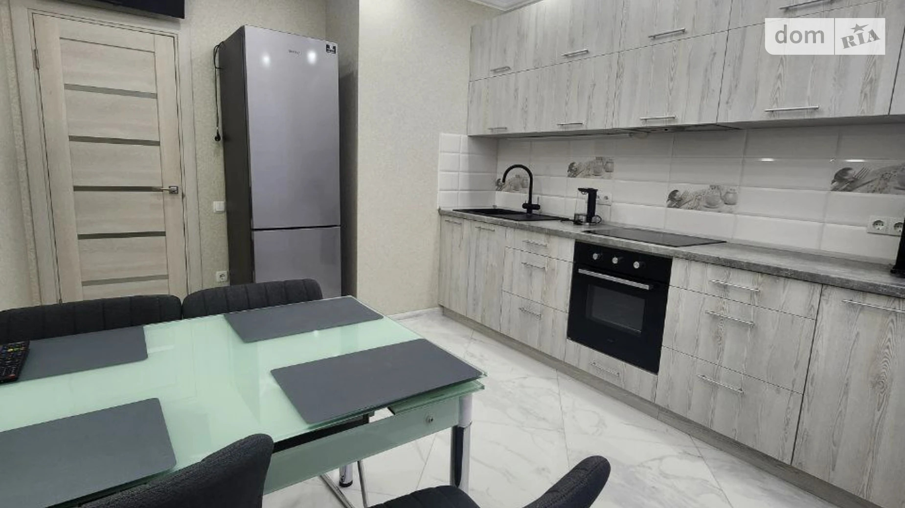 Сдается в аренду 1-комнатная квартира 44 кв. м в, цена: 11000 грн - фото 4