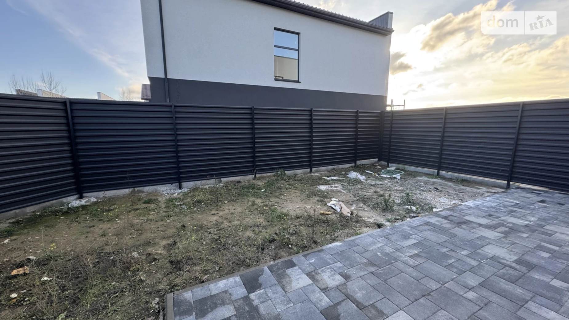 Продается дом на 2 этажа 115 кв. м с бассейном, цена: 180000 $ - фото 5