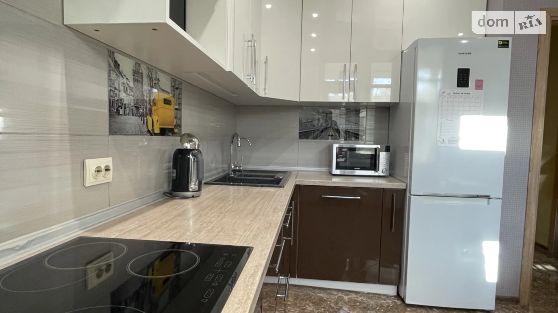 Продається 2-кімнатна квартира 64.8 кв. м у Києві, вул. Авiаконструктора Iгоря Сiкорського(Танкова), 4Б - фото 2