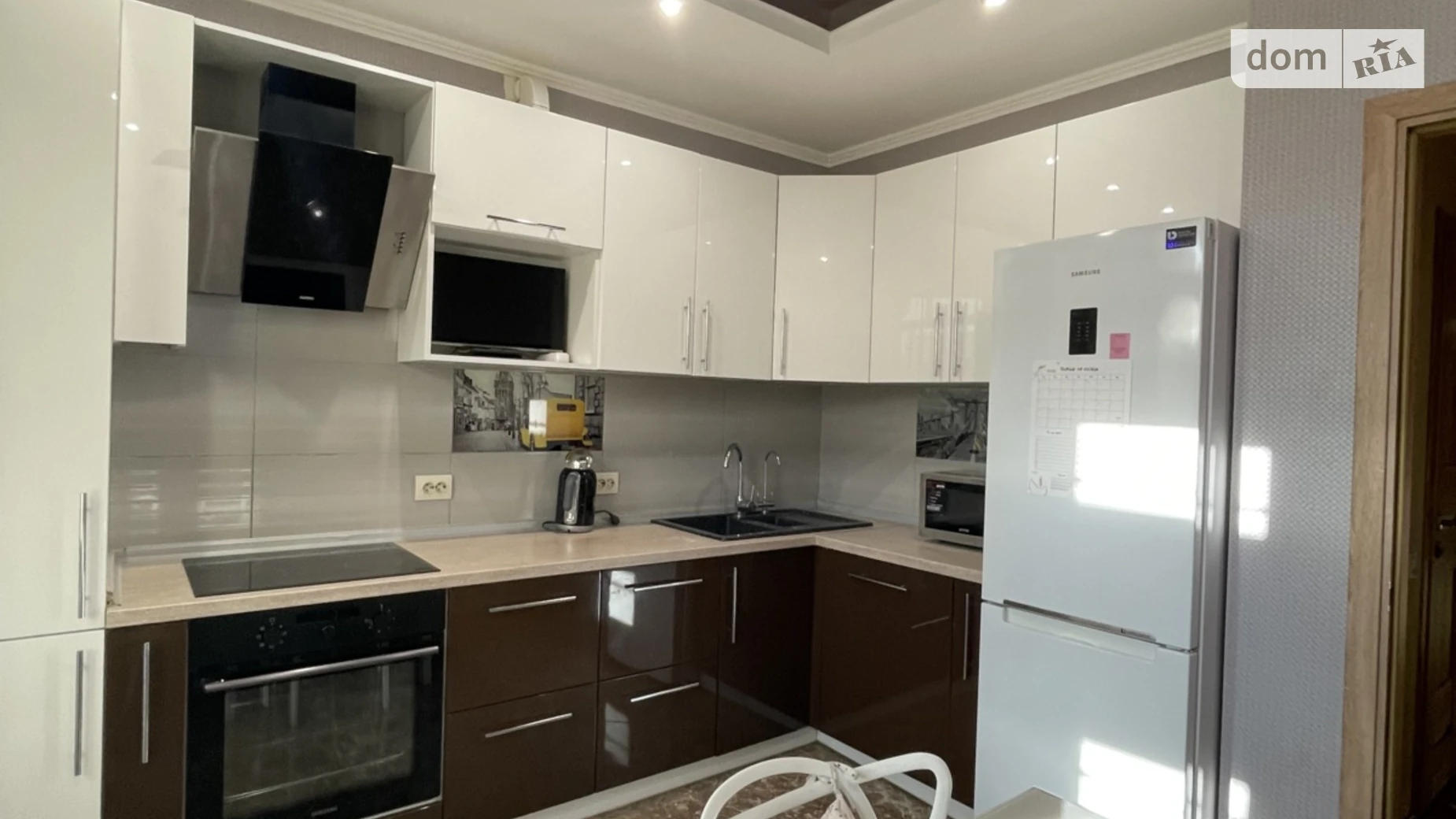 Продається 2-кімнатна квартира 64.8 кв. м у Києві, вул. Авiаконструктора Iгоря Сiкорського(Танкова), 4Б - фото 3