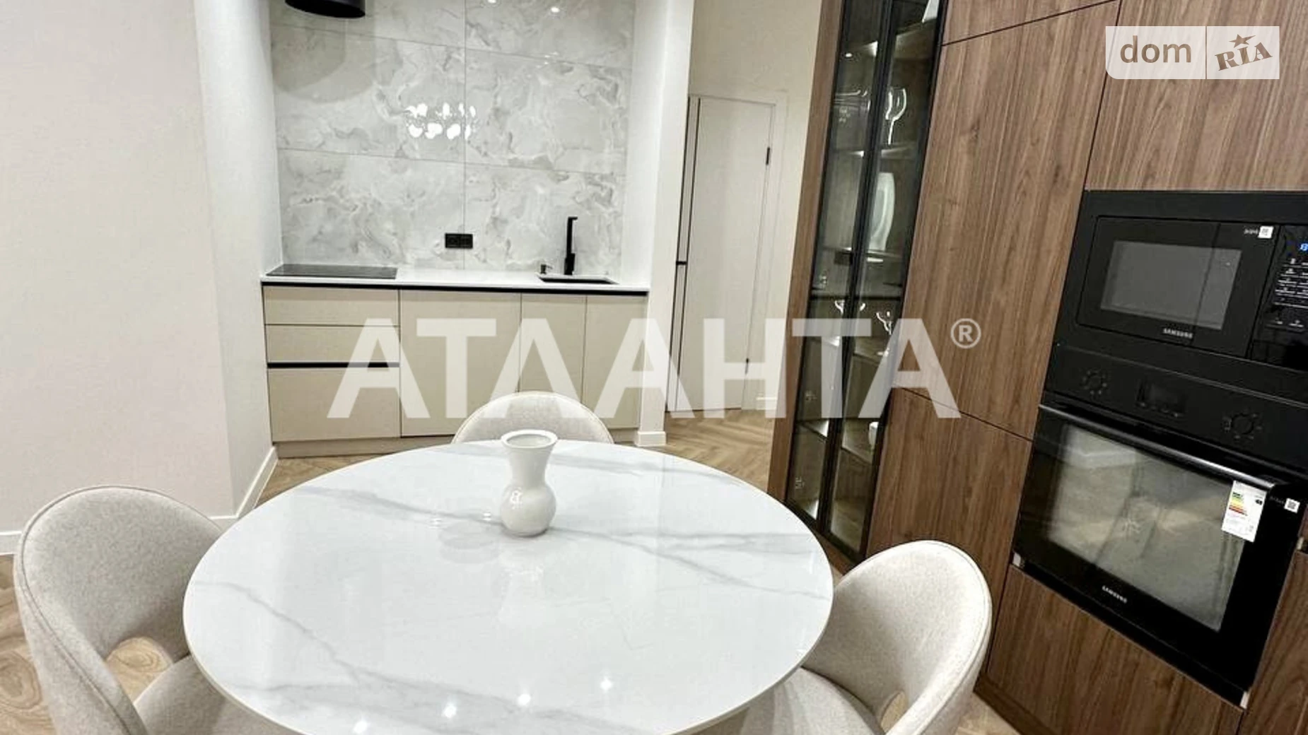 Продается 2-комнатная квартира 61 кв. м в Одессе, ул. Краснова - фото 2