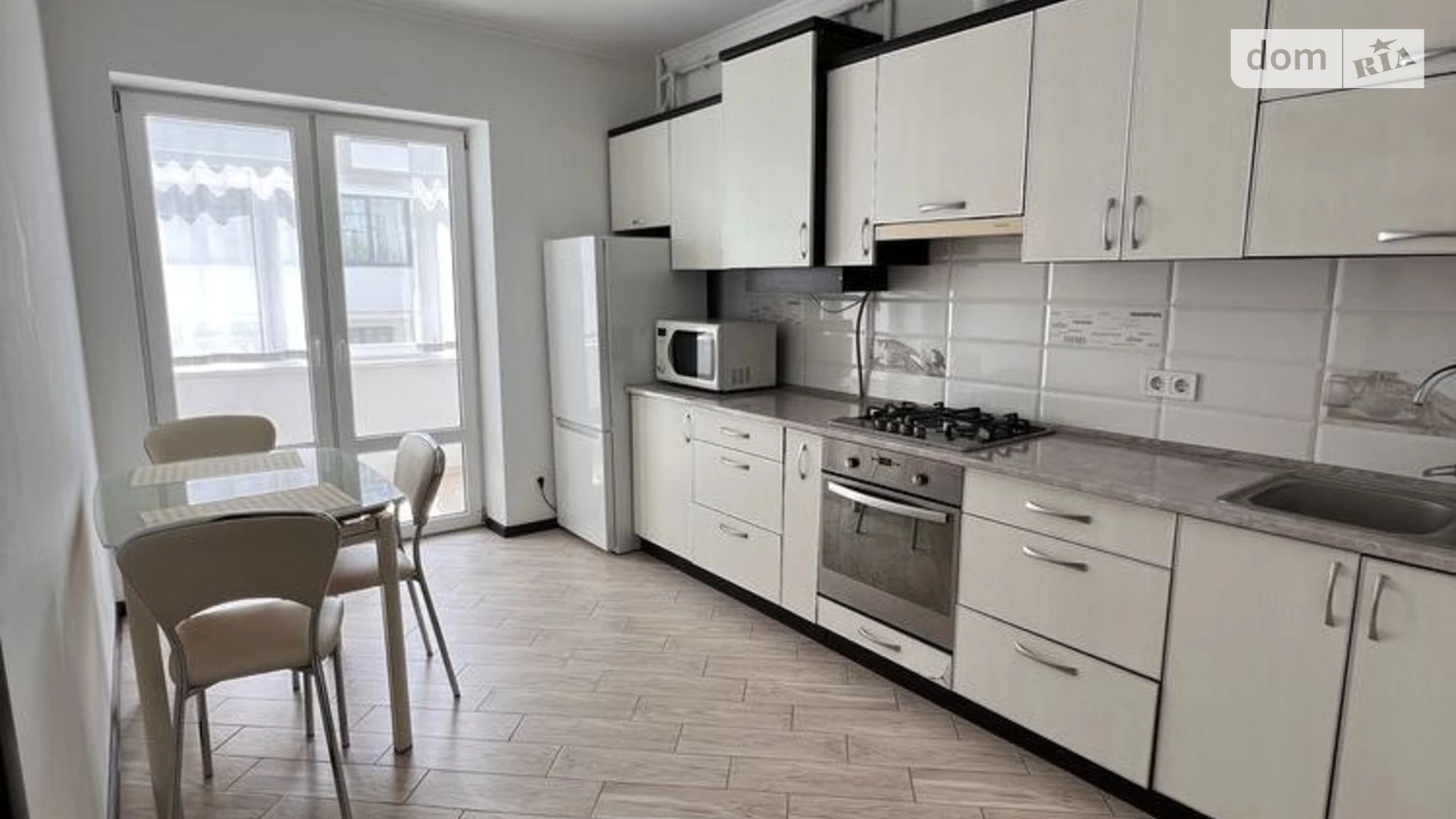 Сдается в аренду 1-комнатная квартира 40 кв. м в Львове, ул. На Нивах, 13 - фото 5