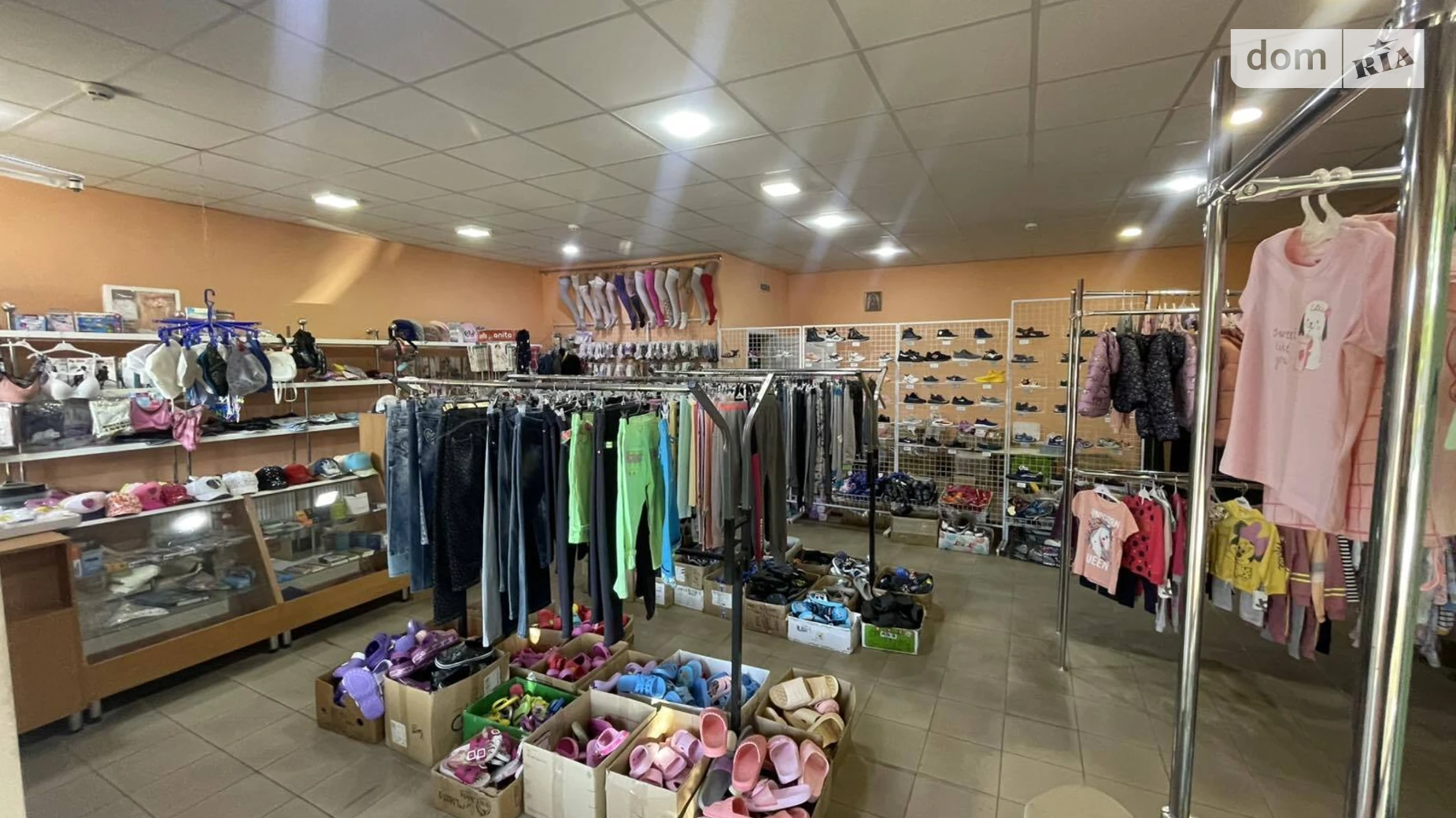 Сдается в аренду офис 72 кв. м в бизнес-центре, цена: 450 $ - фото 2