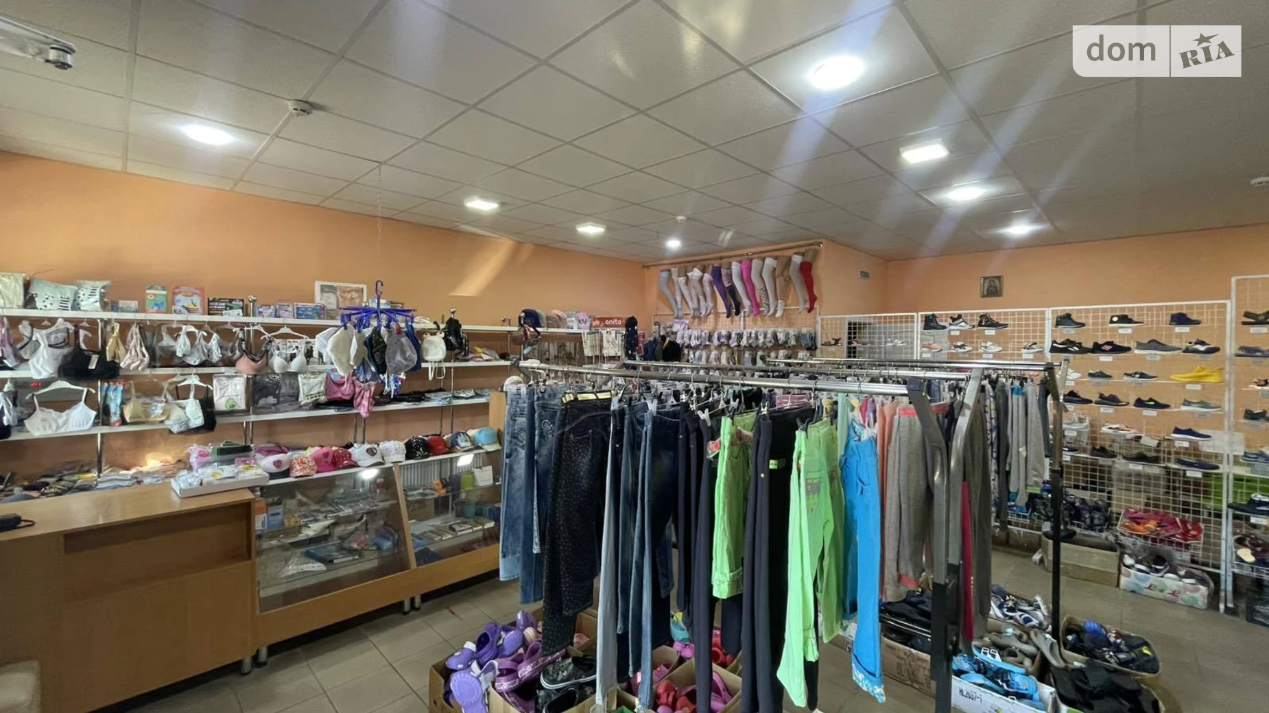 Сдается в аренду офис 72 кв. м в бизнес-центре, цена: 450 $ - фото 3