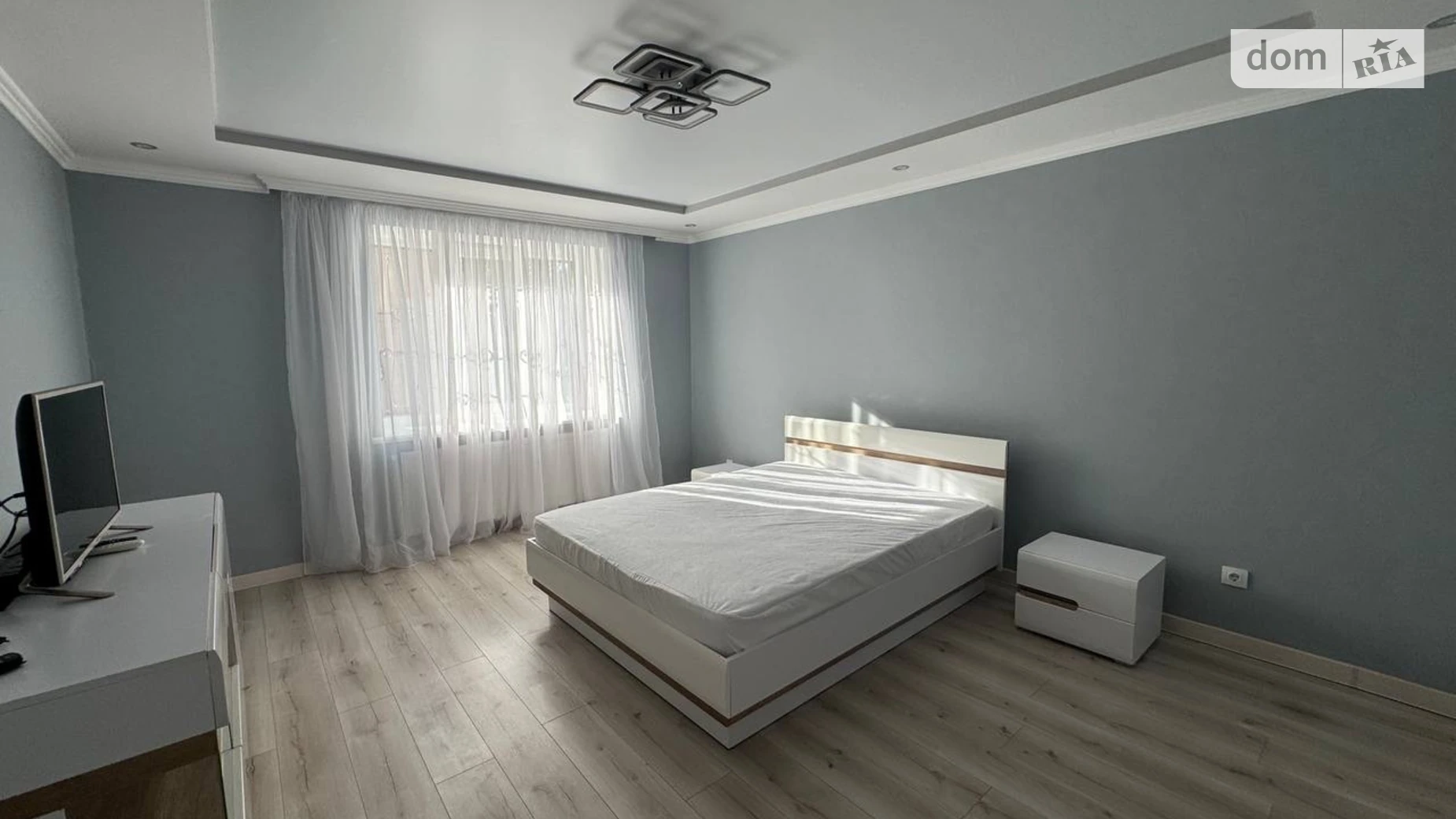 1-комнатная квартира 42 кв. м в Тернополе, ул. Галицкая - фото 4