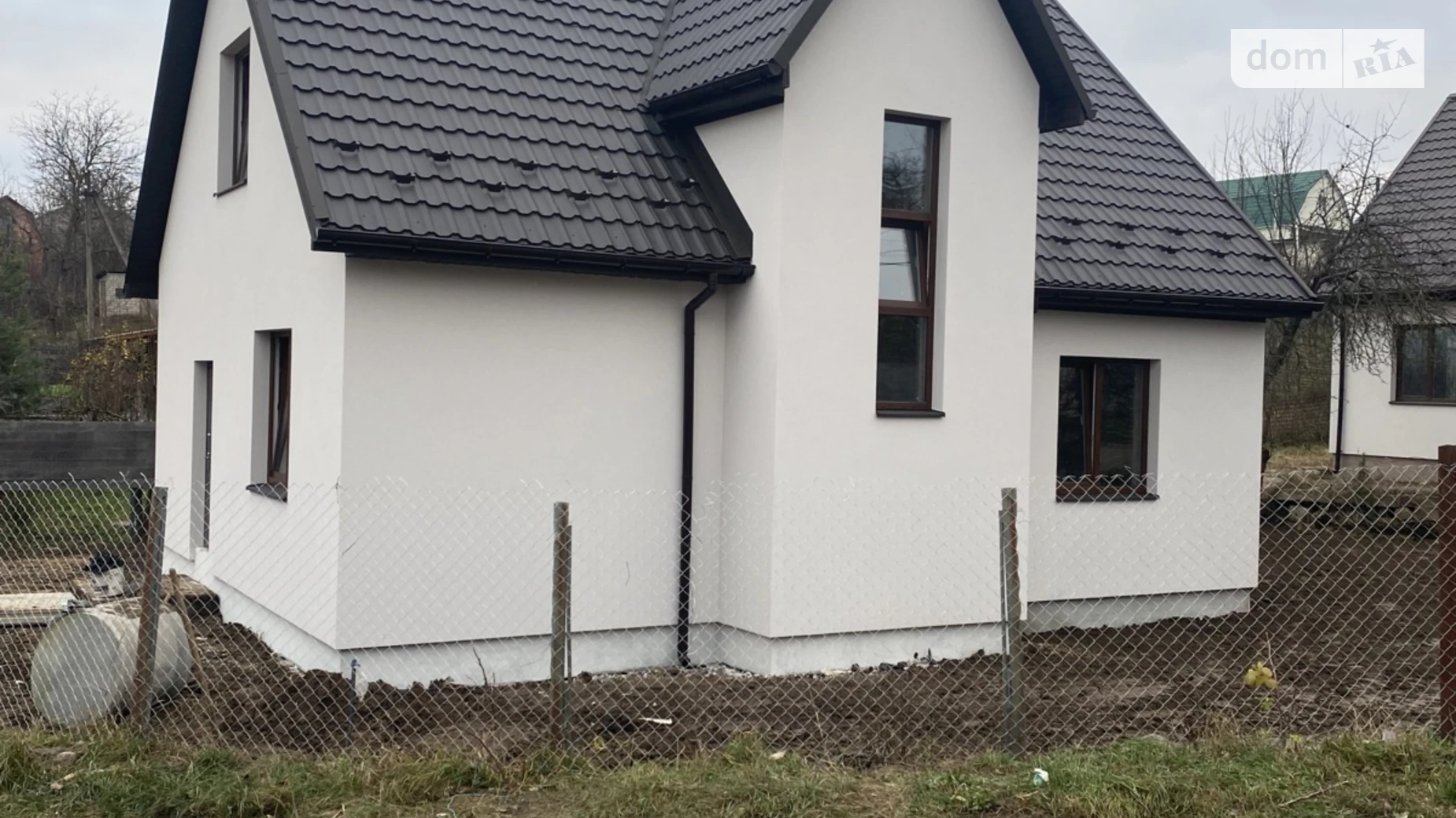 Продается дом на 2 этажа 120 кв. м с бассейном, цена: 52000 $ - фото 4