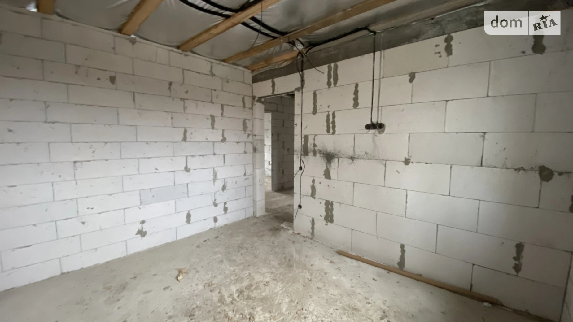 Продается одноэтажный дом 120 кв. м с садом, цена: 82000 $ - фото 4