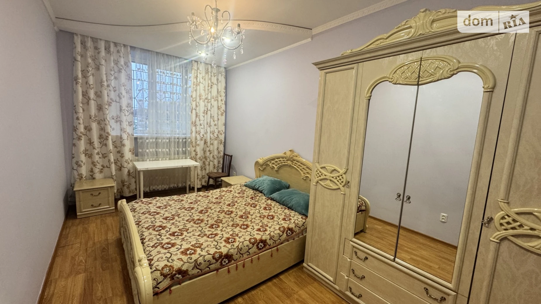 Продається 2-кімнатна квартира 56.9 кв. м у Кременці, вул. Горбача, 7 - фото 3