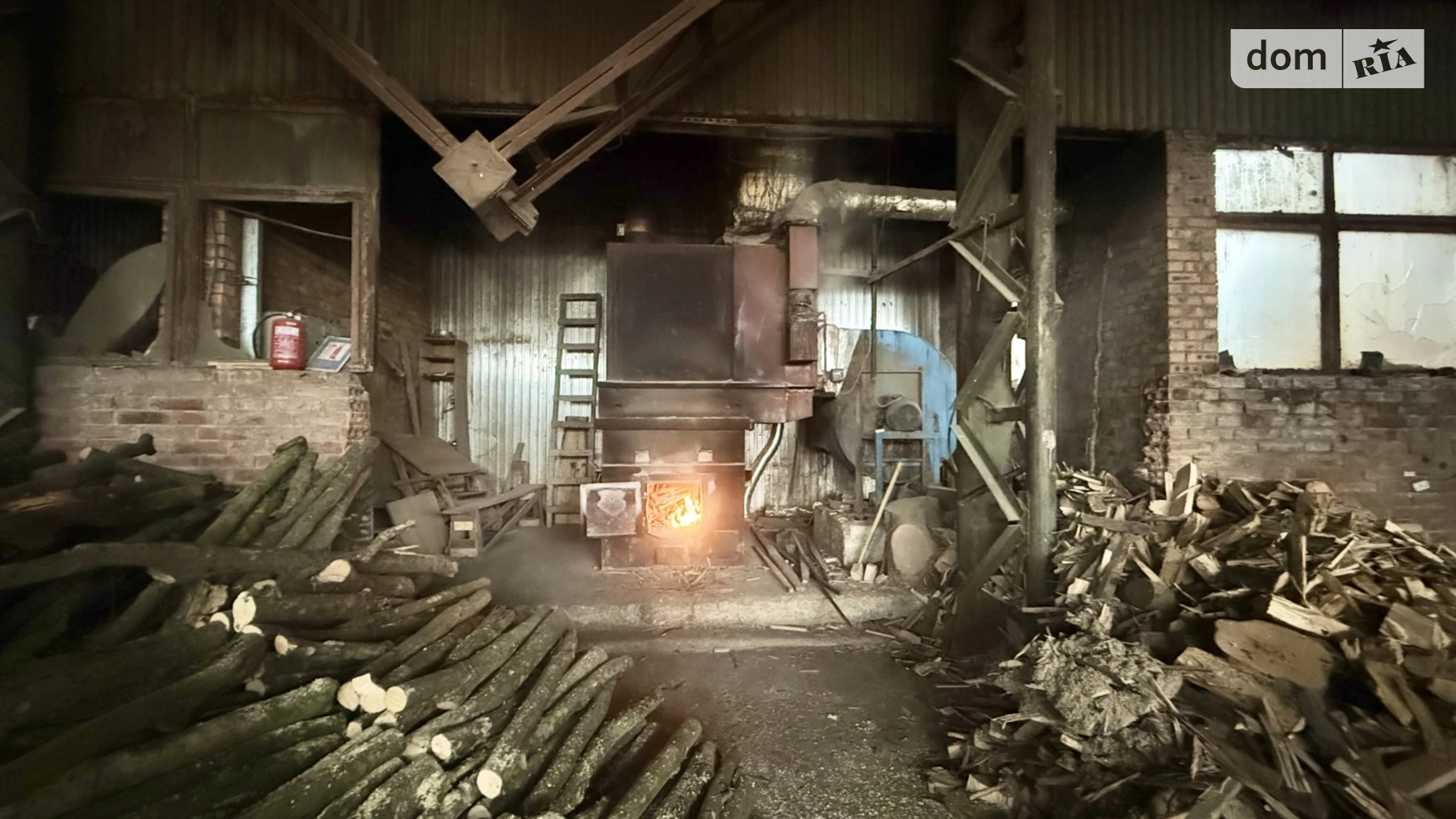 Продается помещения свободного назначения 1514 кв. м в 3-этажном здании, цена: 425000 $ - фото 3