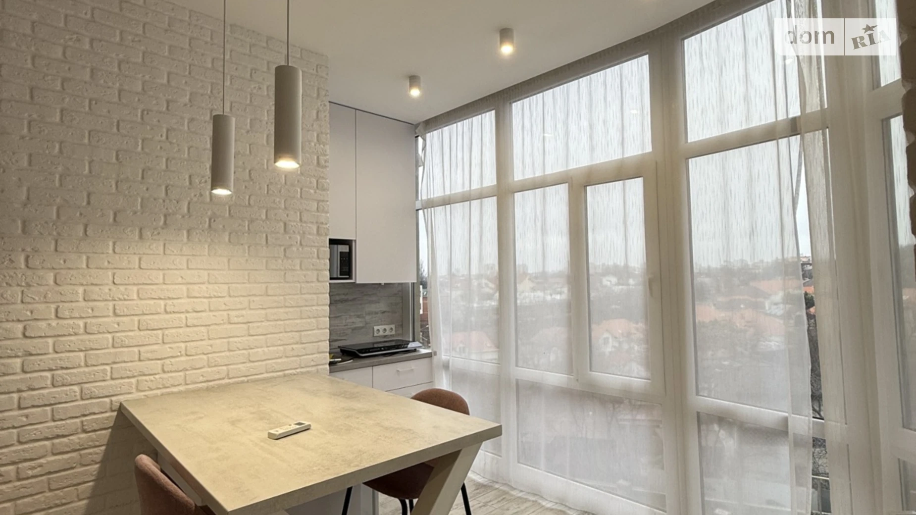 Сдается в аренду 1-комнатная квартира 38.3 кв. м в Одессе, Фонтанская дор., 122 - фото 2