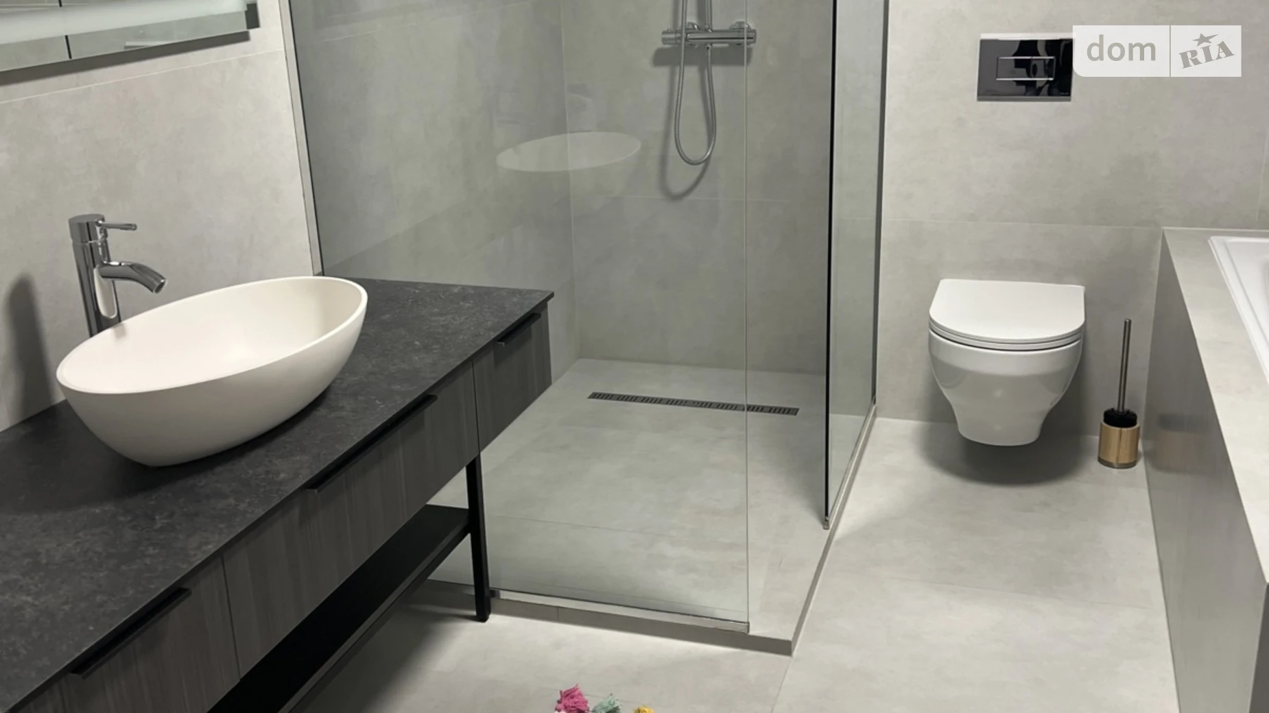 2-комнатная квартира 108 кв. м в Луцке, цена: 1000 € - фото 3