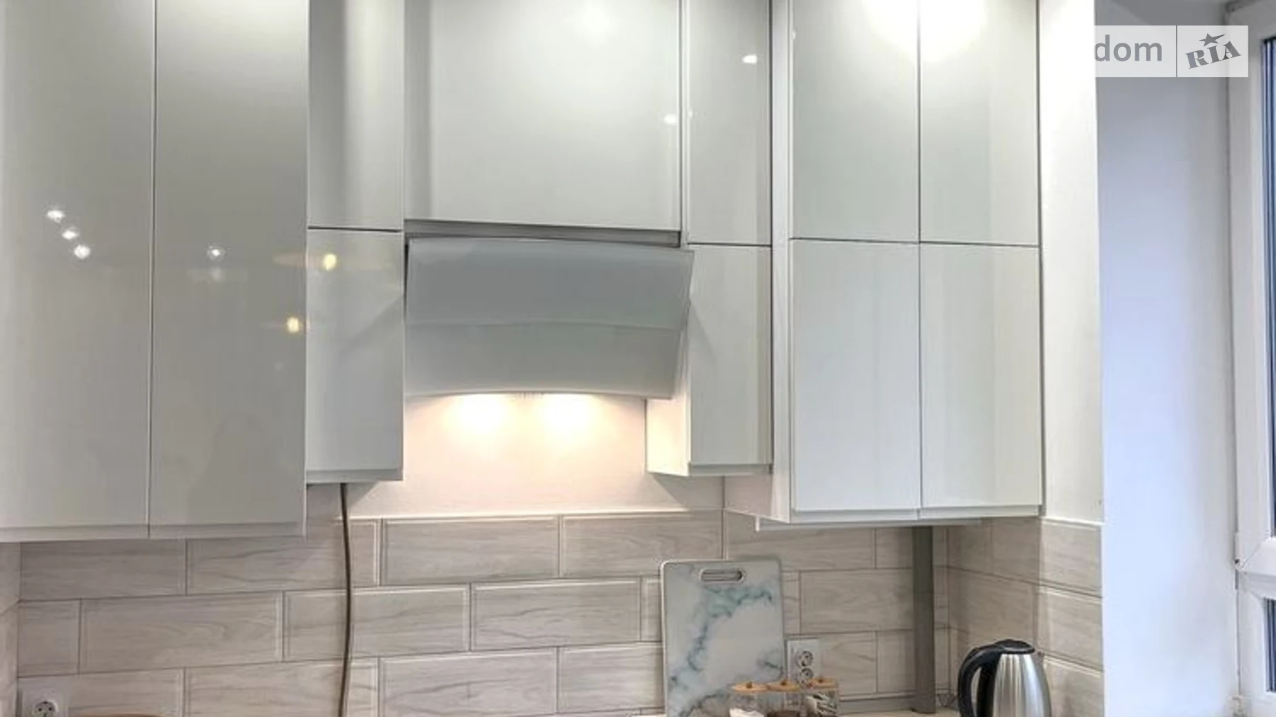 Сдается в аренду 1-комнатная квартира 41 кв. м в Львове, ул. Малоголоскивская, 21 - фото 2