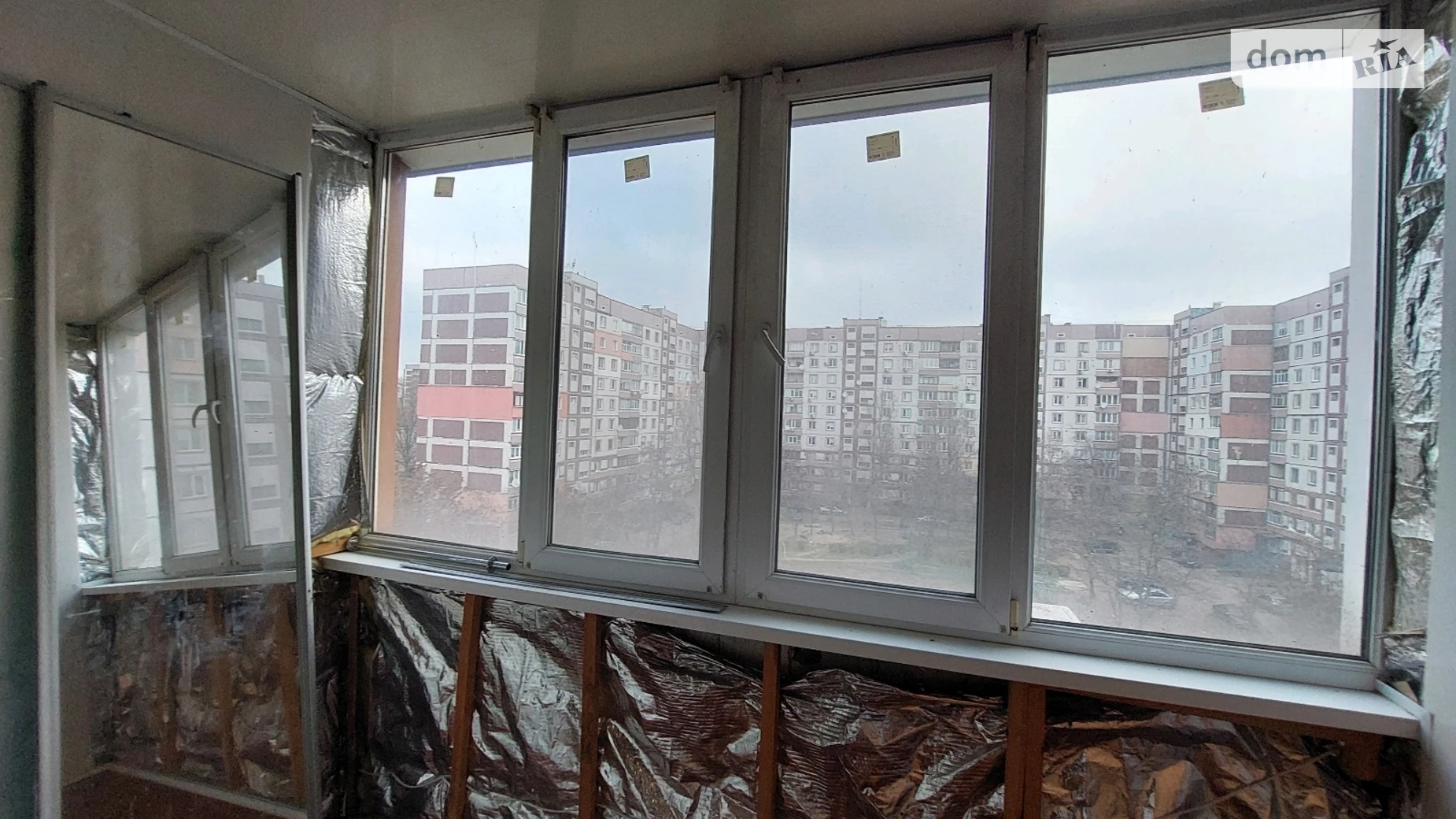 Продается 3-комнатная квартира 72 кв. м в Каменском, просп. Металлургов - фото 4