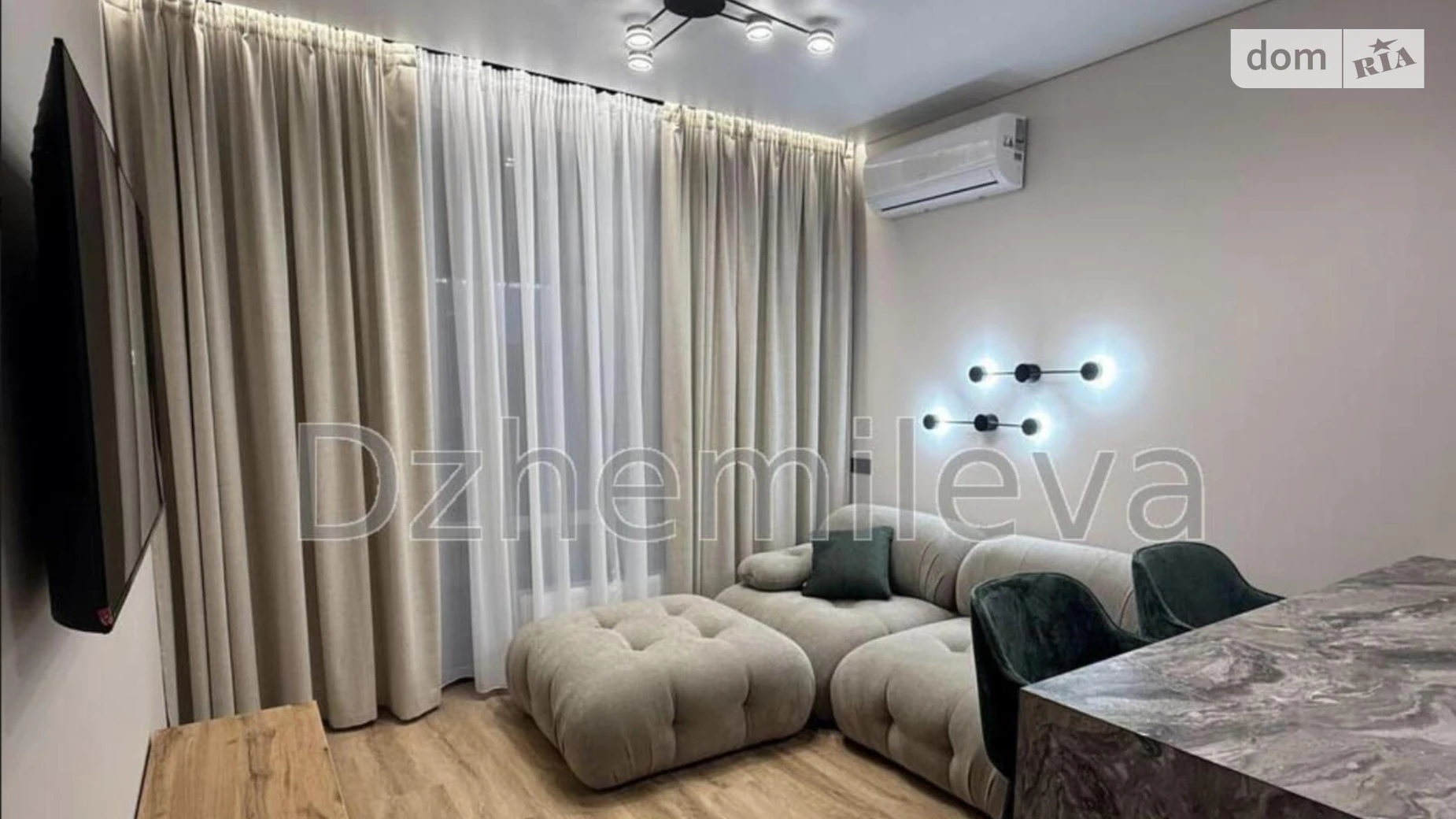 Продается 1-комнатная квартира 43 кв. м в Киеве, ул. Ивана Выговского(Маршала Гречко), 40/12 - фото 2