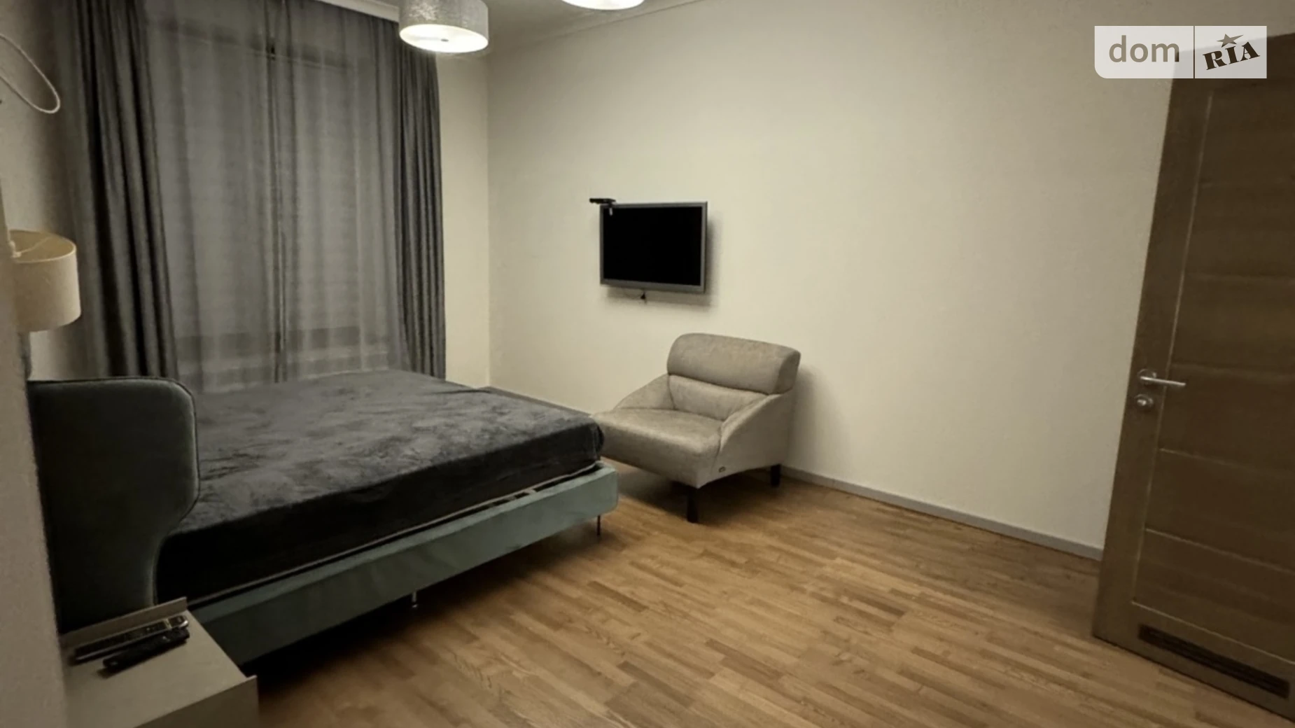 Сдается в аренду одноэтажный дом 177 кв. м с участком, цена: 1800 $ - фото 4