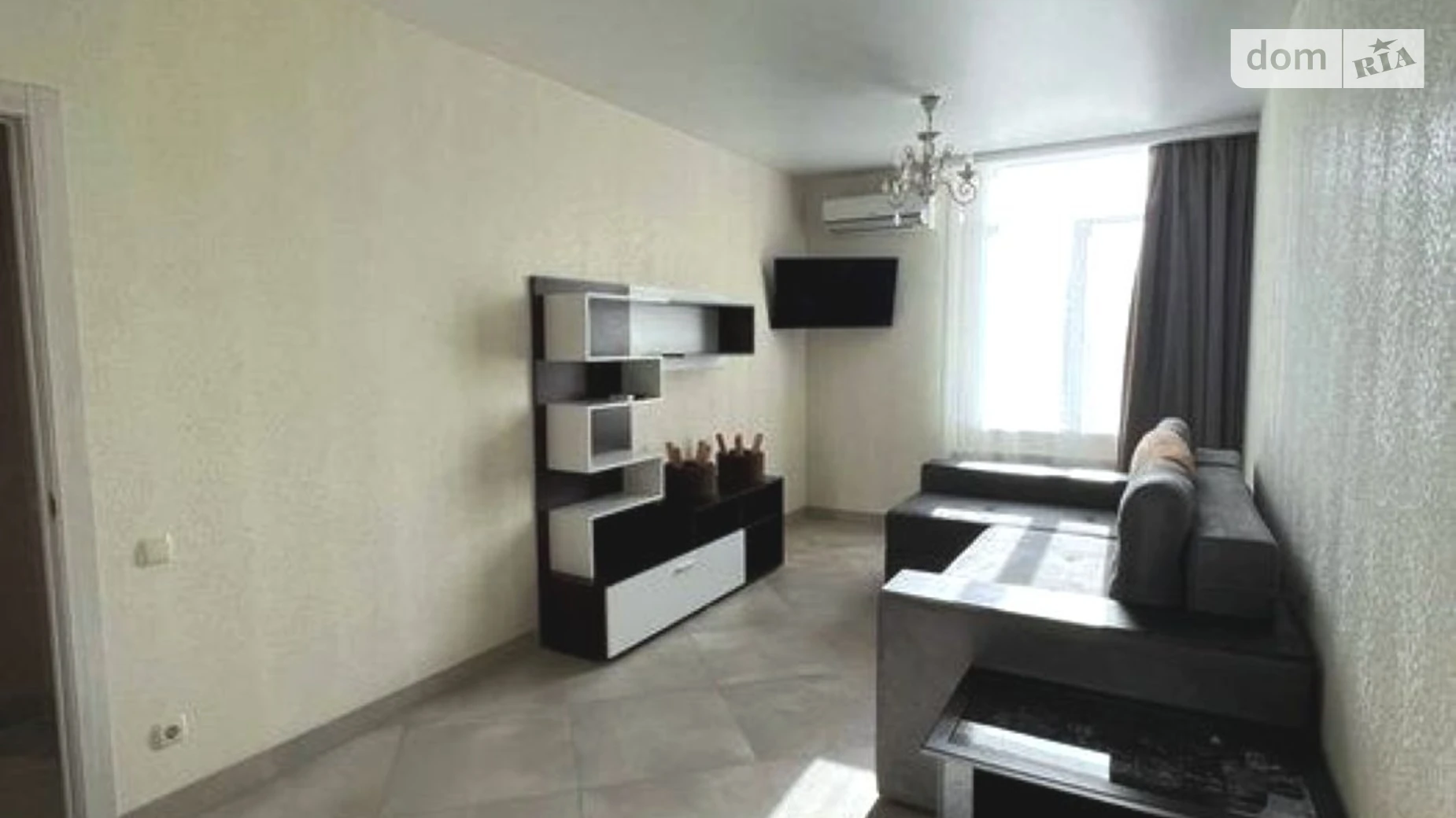 Сдается в аренду 1-комнатная квартира 41 кв. м в Одессе, ул. Жаботинского - фото 2