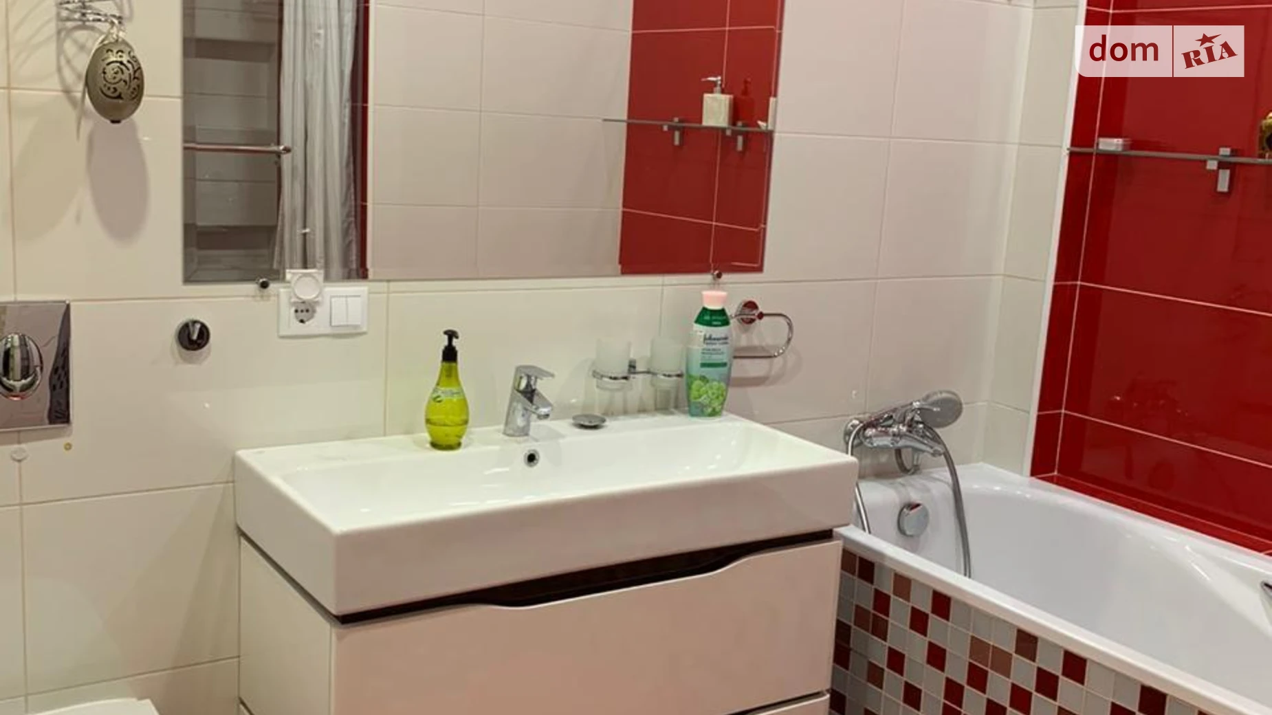 Сдается в аренду 1-комнатная квартира 65 кв. м в Одессе, ул. Жемчужная, 3 - фото 2