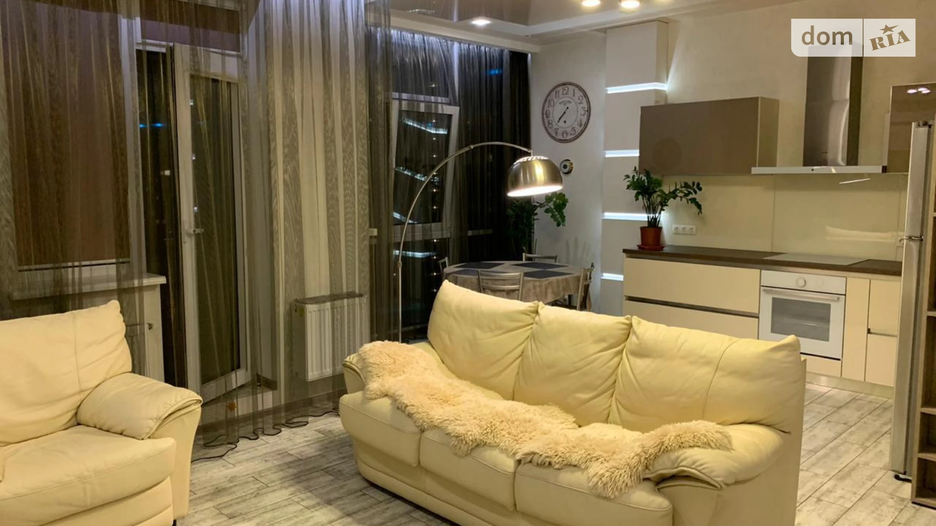 Сдается в аренду 1-комнатная квартира 65 кв. м в Одессе, ул. Жемчужная, 3 - фото 5